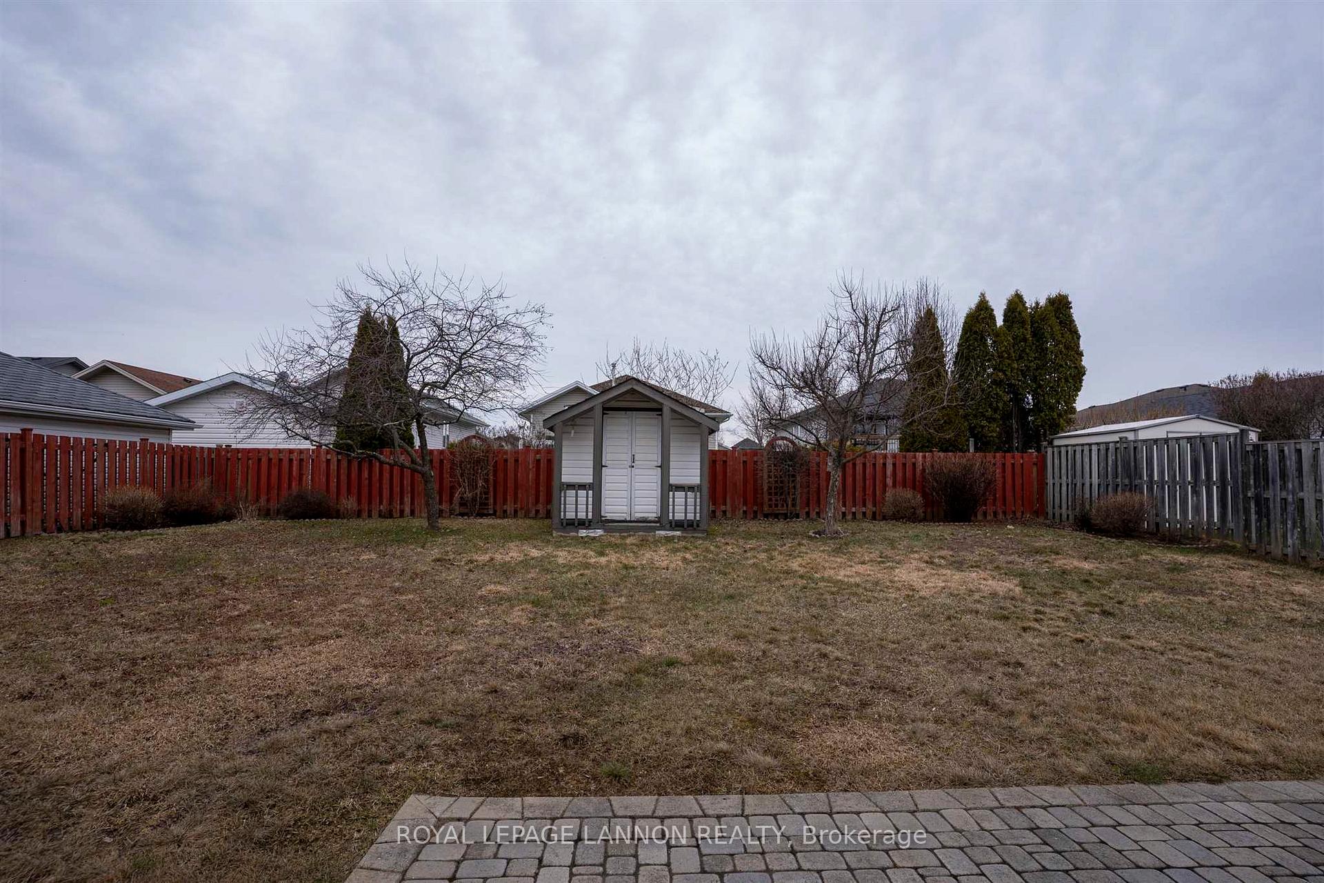 Photo 30 of 120 Wolverine Crescent, Thunder Bay, Parkdale — HOMEH
