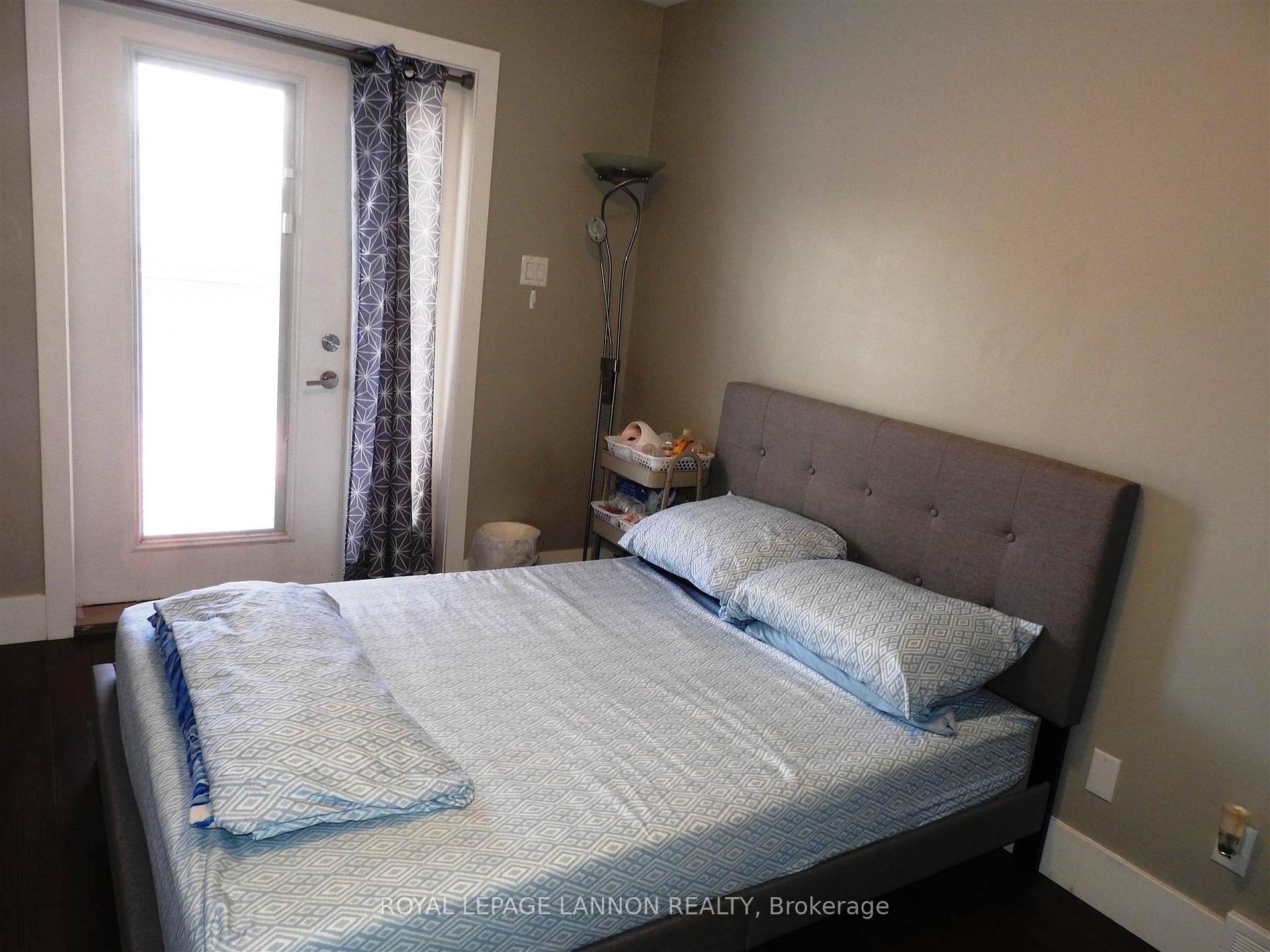 Photo 10 of 901 Stapleton Street, Thunder Bay, Westfort — HOMEH
