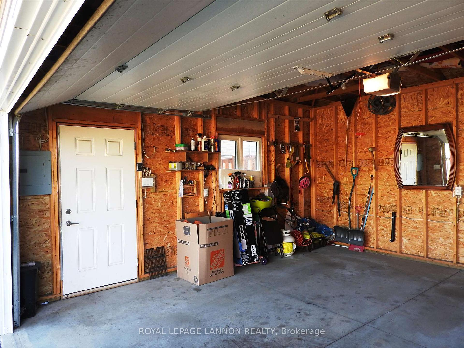 Photo 29 of 901 Stapleton Street, Thunder Bay, Westfort — HOMEH