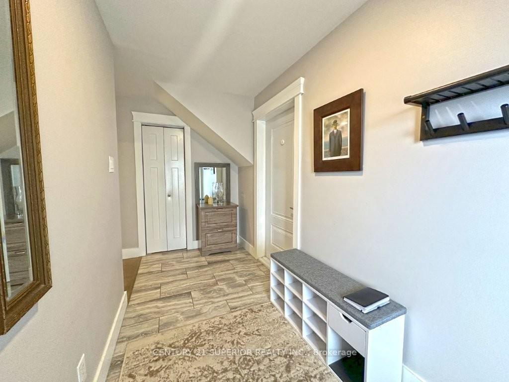 Photo 5 of Unit 101, 443 Van Norman Street, Thunder Bay, College Heights — HOMEH