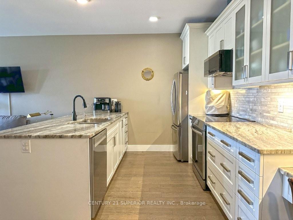Photo 12 of Unit 101, 443 Van Norman Street, Thunder Bay, College Heights — HOMEH