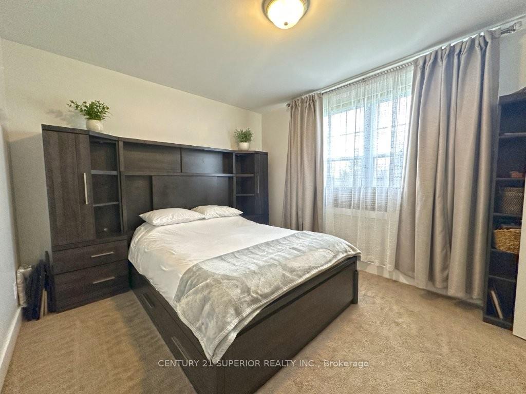 Photo 23 of Unit 101, 443 Van Norman Street, Thunder Bay, College Heights — HOMEH