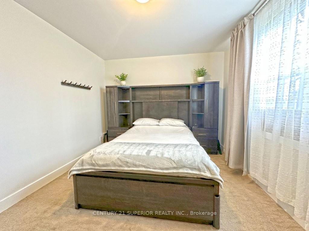 Photo 24 of Unit 101, 443 Van Norman Street, Thunder Bay, College Heights — HOMEH