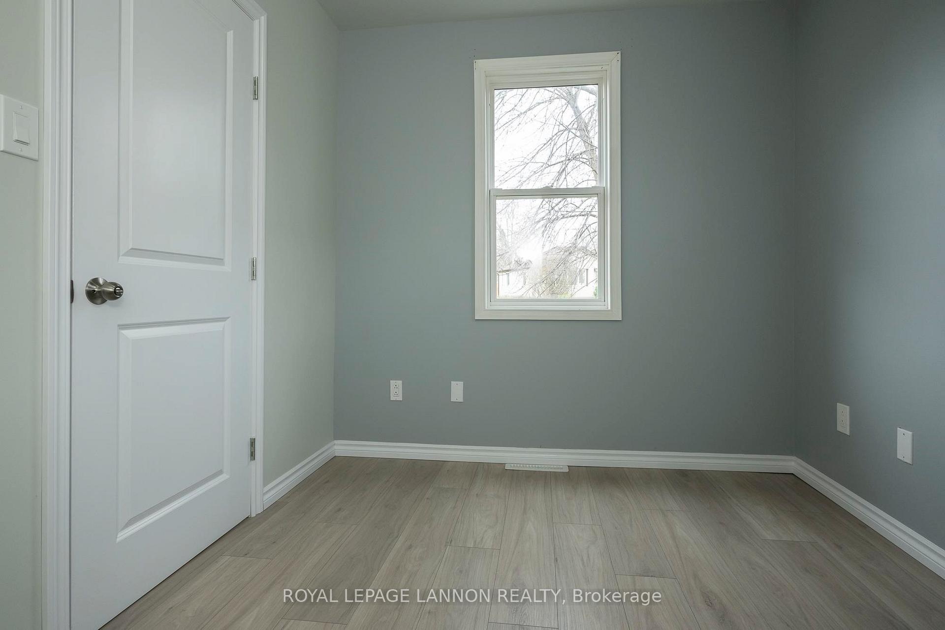 Photo 11 of 717 Northern Avenue, Thunder Bay, McKeller Park — HOMEH