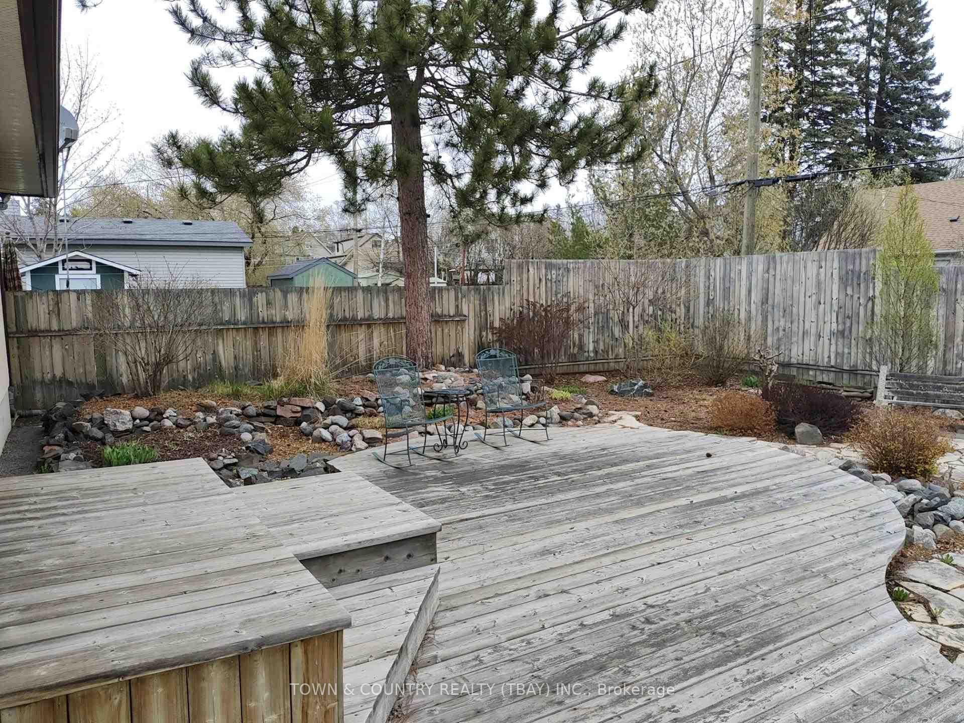Photo 21 of 79 Ray Blvd, Thunder Bay, Mariday Heights — HOMEH