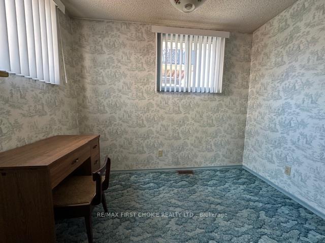 Photo 14 of 423 Catherine Street, Thunder Bay, Hyde Park — HOMEH