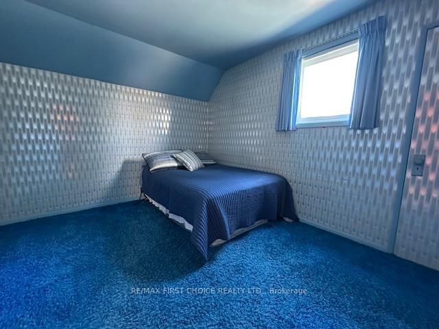 Photo 17 of 423 Catherine Street, Thunder Bay, Hyde Park — HOMEH