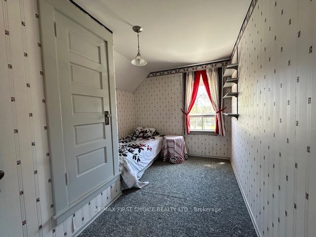 Photo 19 of 423 Catherine Street, Thunder Bay, Hyde Park — HOMEH