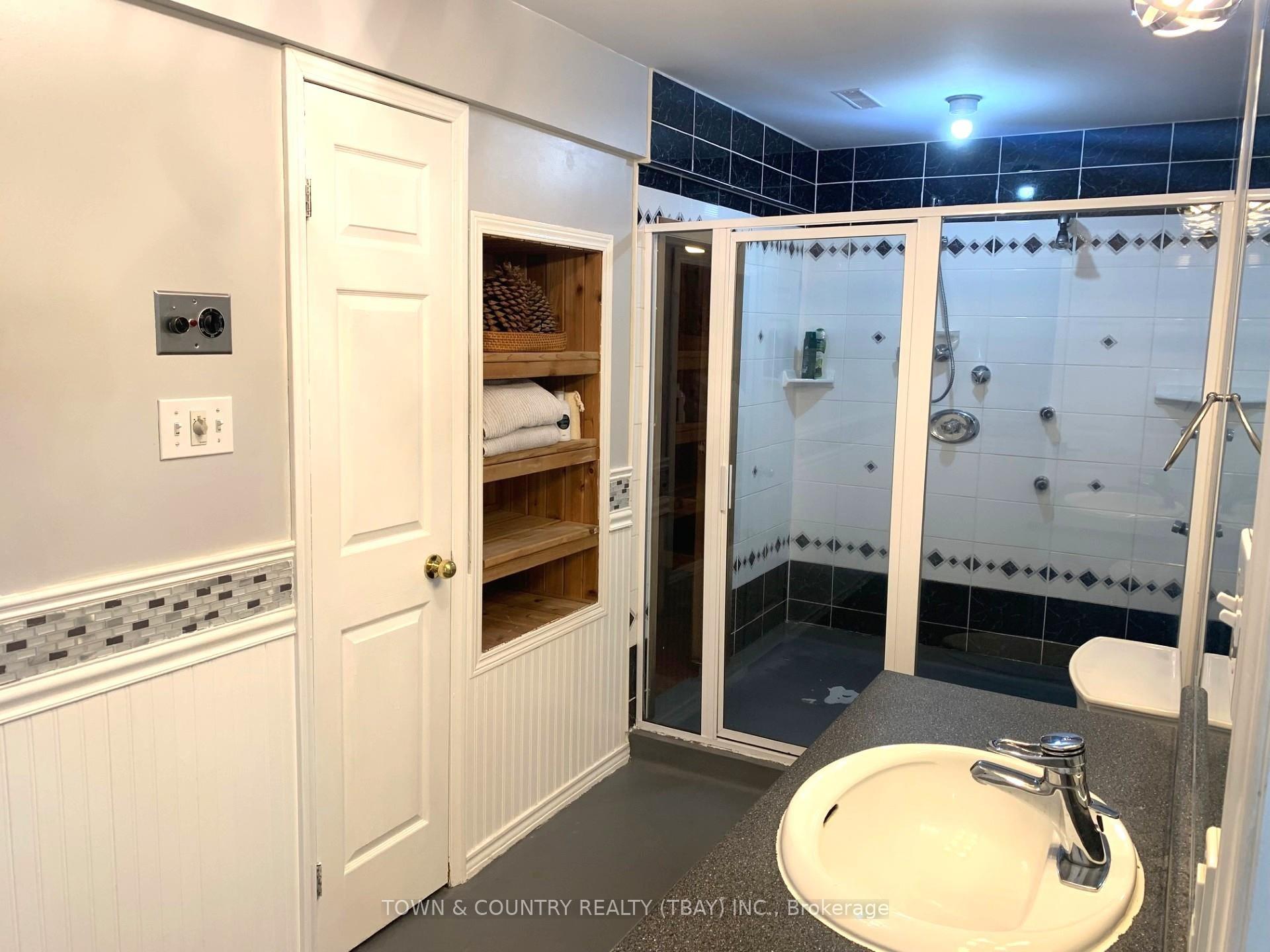 Photo 17 of 2152 Southcliff Place, Thunder Bay, Riverdale Road — HOMEH