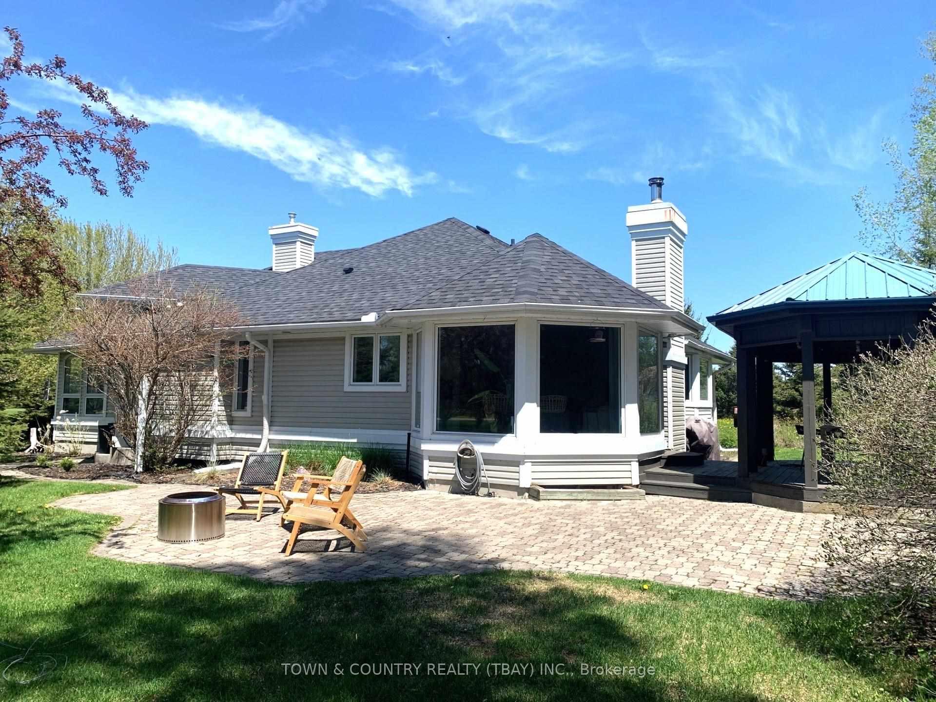 Photo 25 of 2152 Southcliff Place, Thunder Bay, Riverdale Road — HOMEH