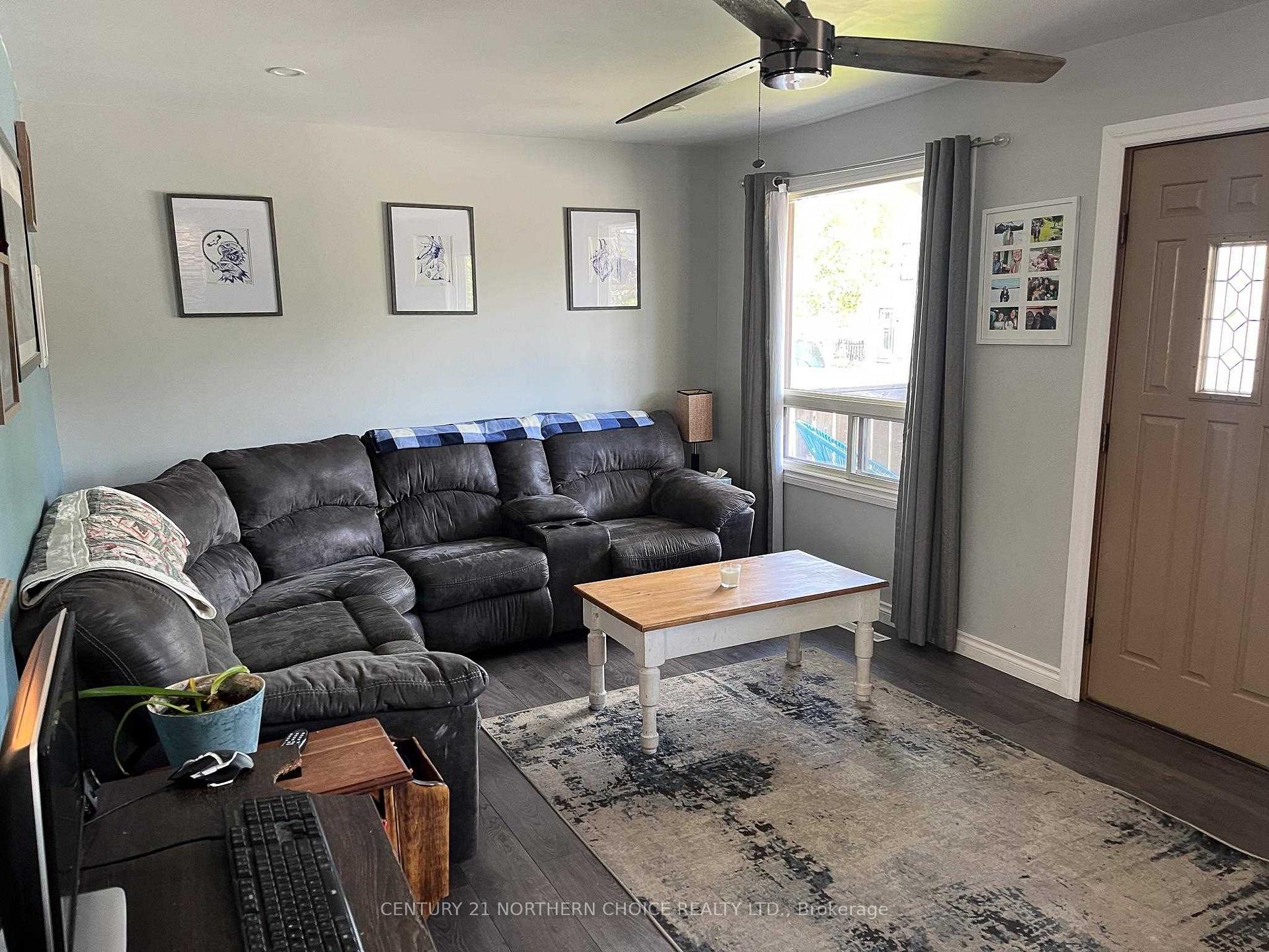 Photo 6 of 612 Sixth Avenue S, Kenora, Lakeside — HOMEH