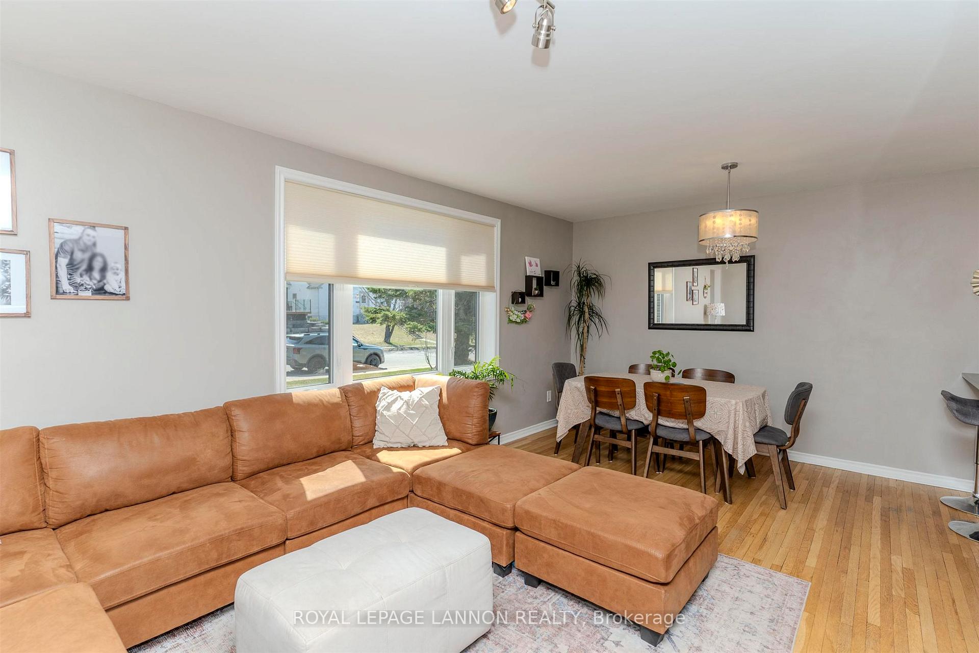 Photo 7 of 168 Hill Street S, Thunder Bay, Court / Cumberland — HOMEH