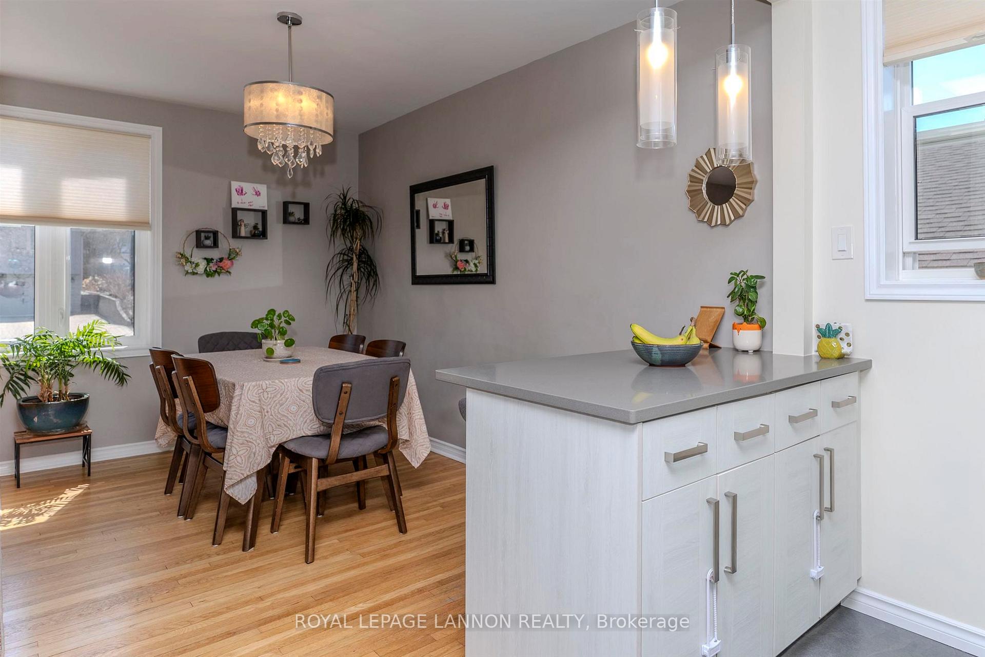 Photo 10 of 168 Hill Street S, Thunder Bay, Court / Cumberland — HOMEH