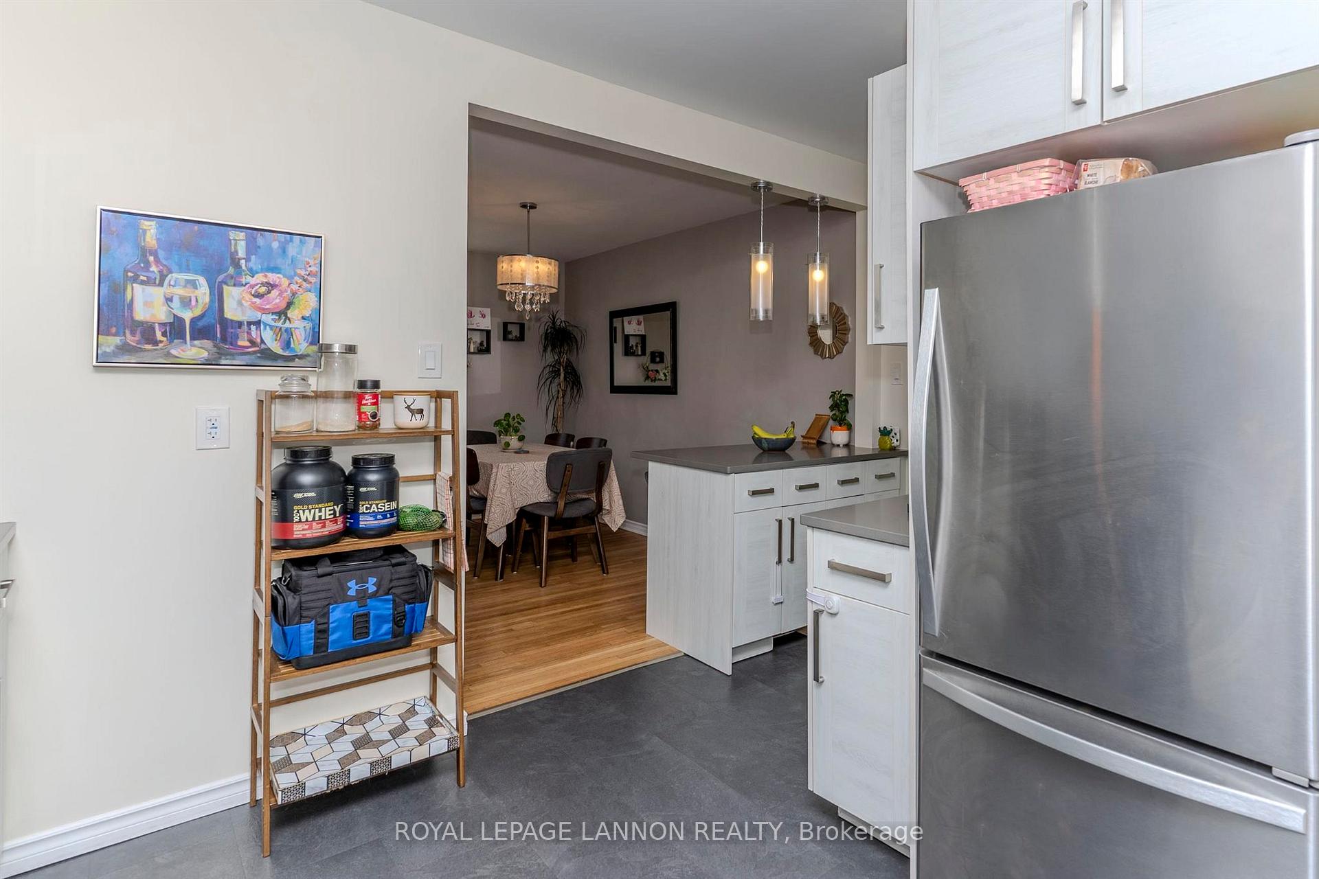 Photo 14 of 168 Hill Street S, Thunder Bay, Court / Cumberland — HOMEH