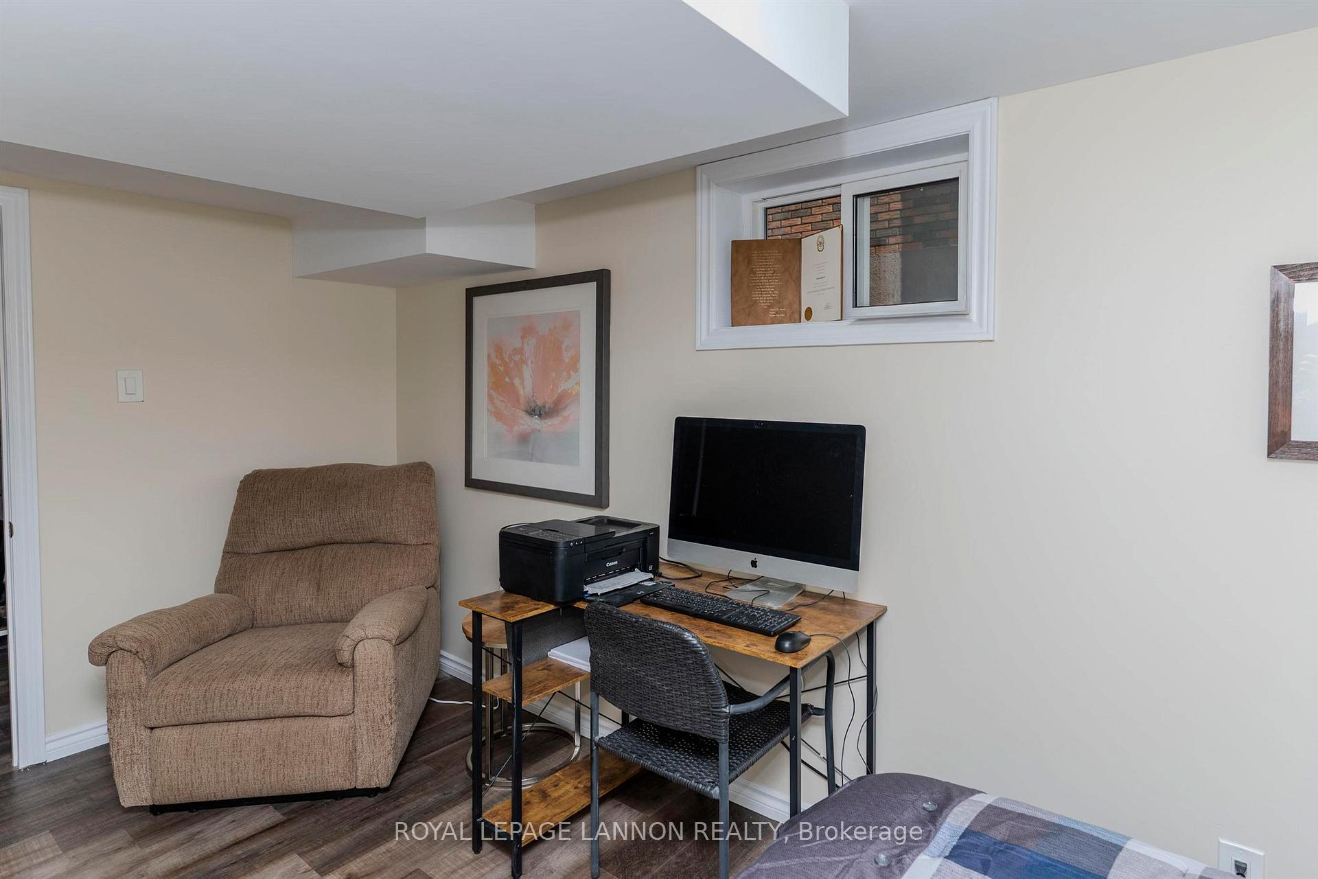 Photo 25 of 168 Hill Street S, Thunder Bay, Court / Cumberland — HOMEH