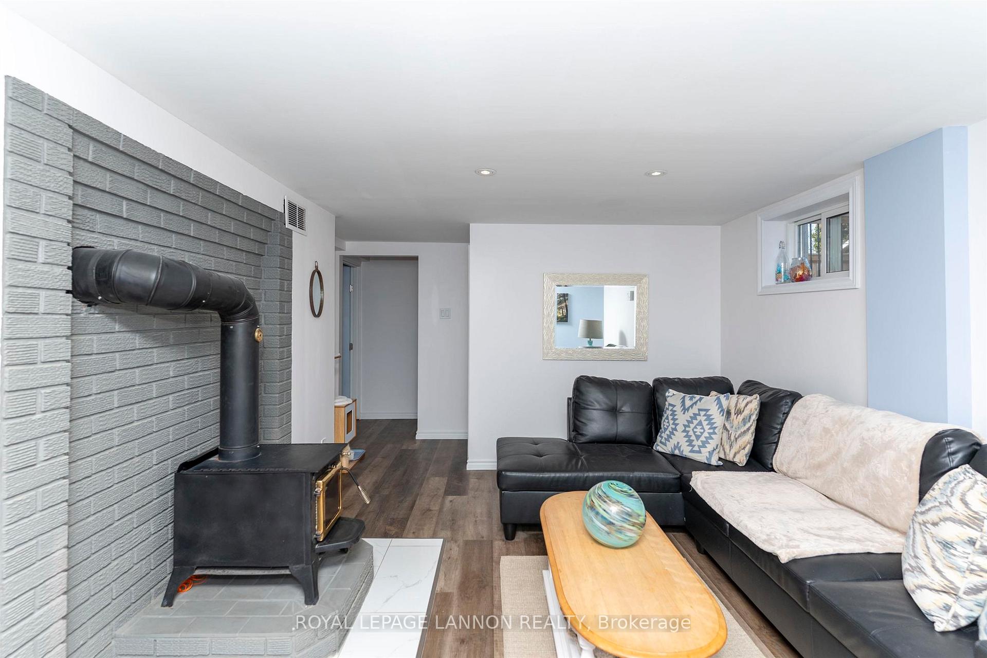 Photo 28 of 168 Hill Street S, Thunder Bay, Court / Cumberland — HOMEH