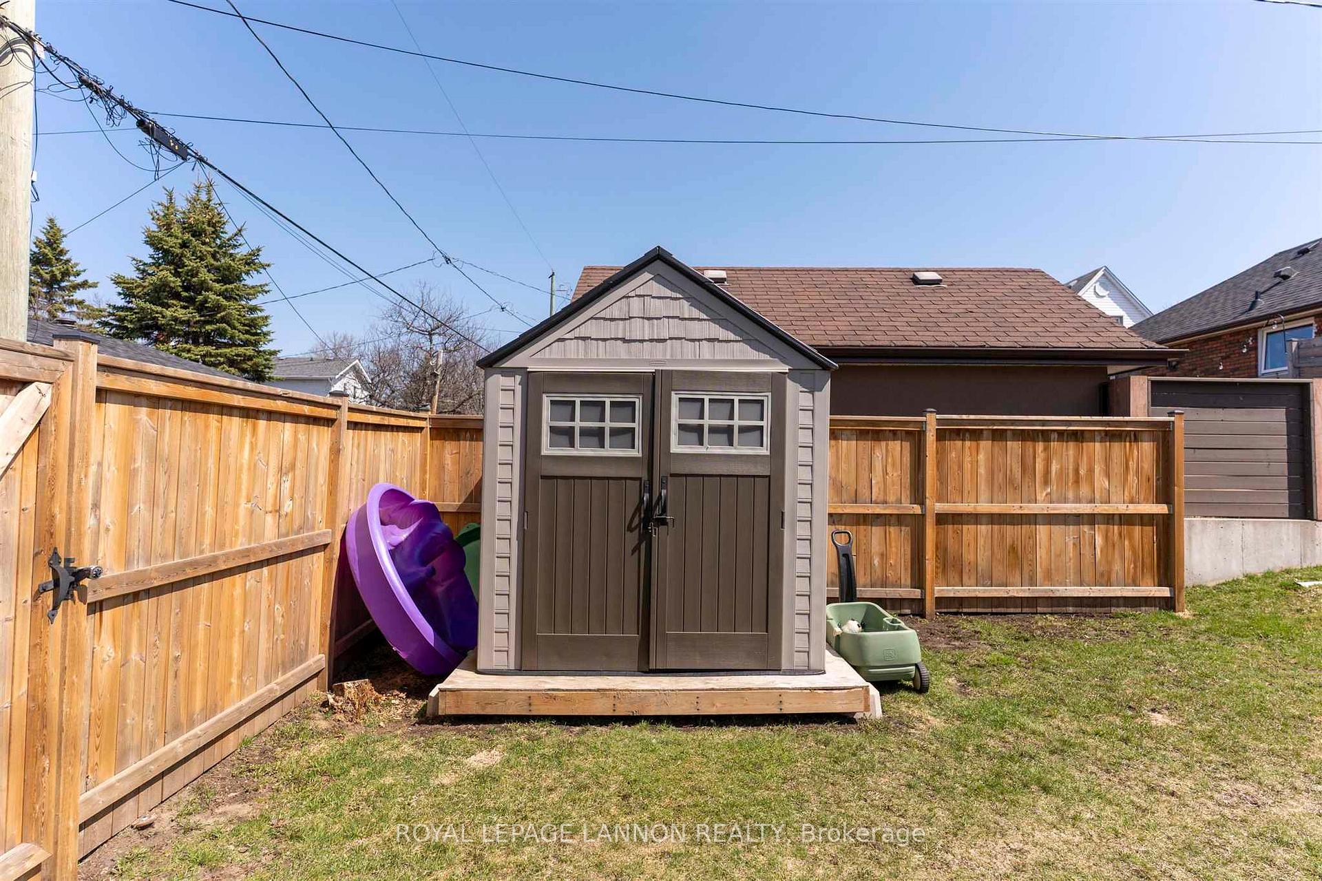 Photo 34 of 168 Hill Street S, Thunder Bay, Court / Cumberland — HOMEH