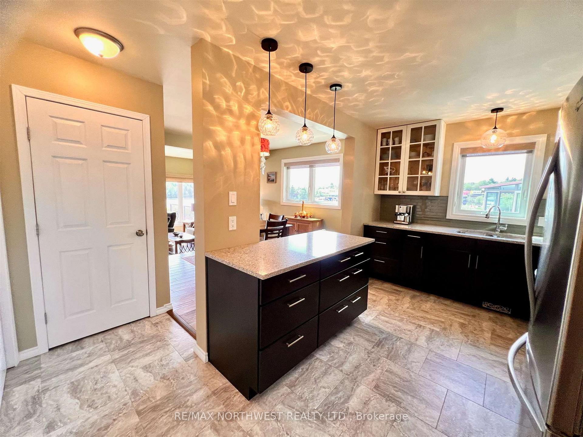 Photo 5 of Unit 4, 35 Nash Street, Kenora, Norman — HOMEH