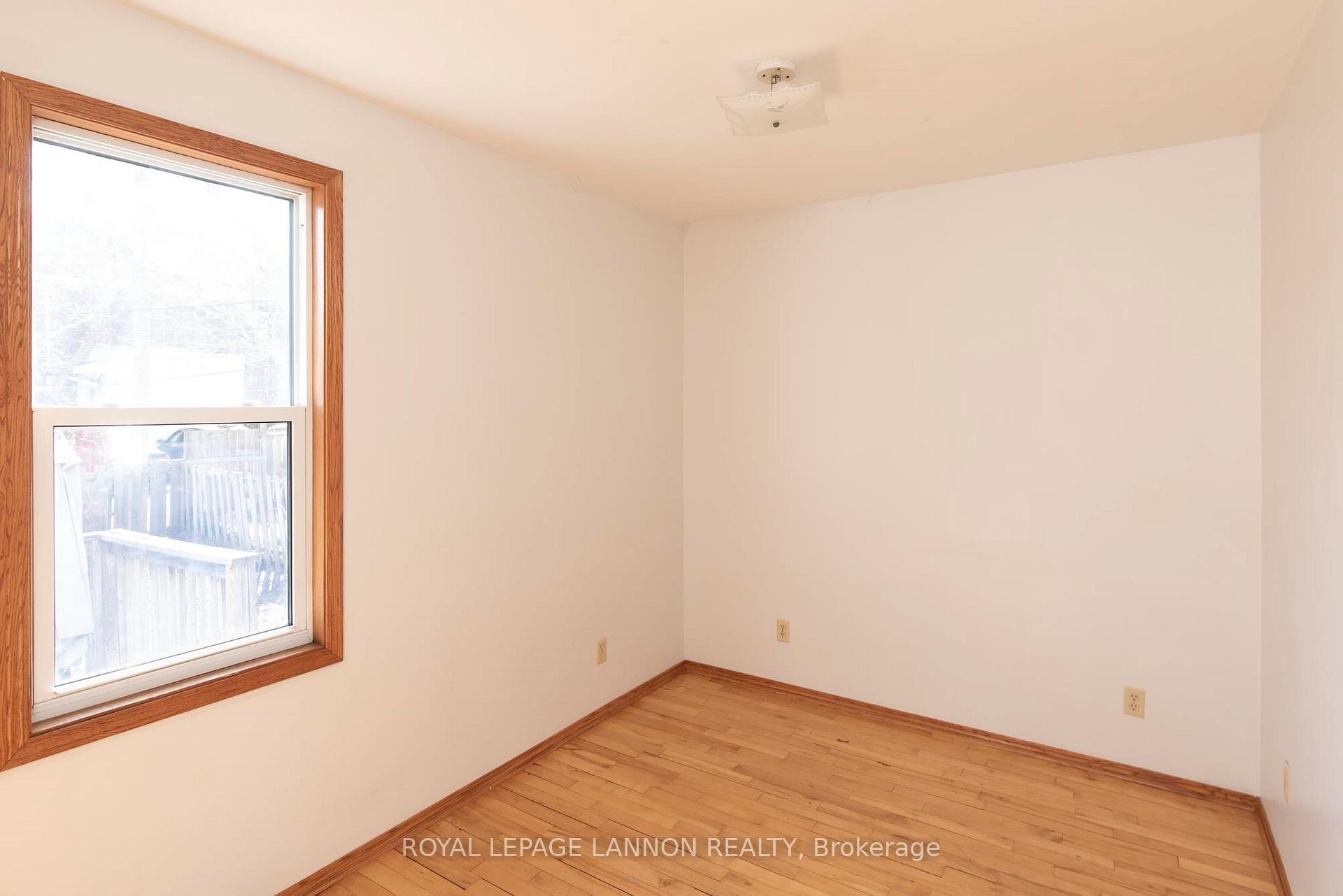 Photo 26 of 348 Archibald Street N, Thunder Bay, McKeller Park — HOMEH