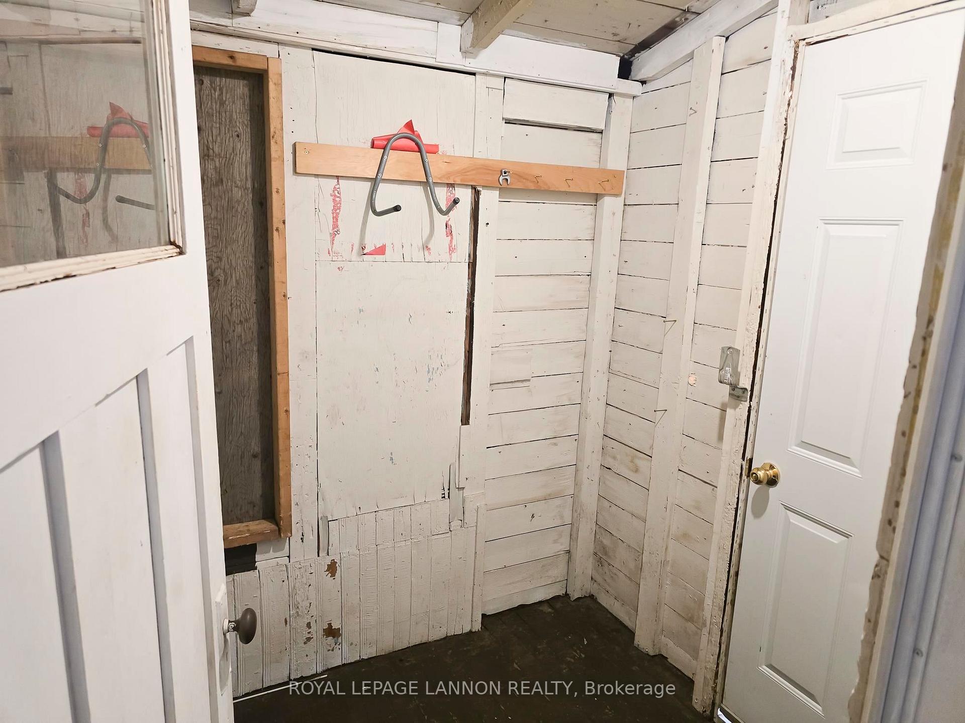 Photo 27 of 348 Archibald Street N, Thunder Bay, McKeller Park — HOMEH