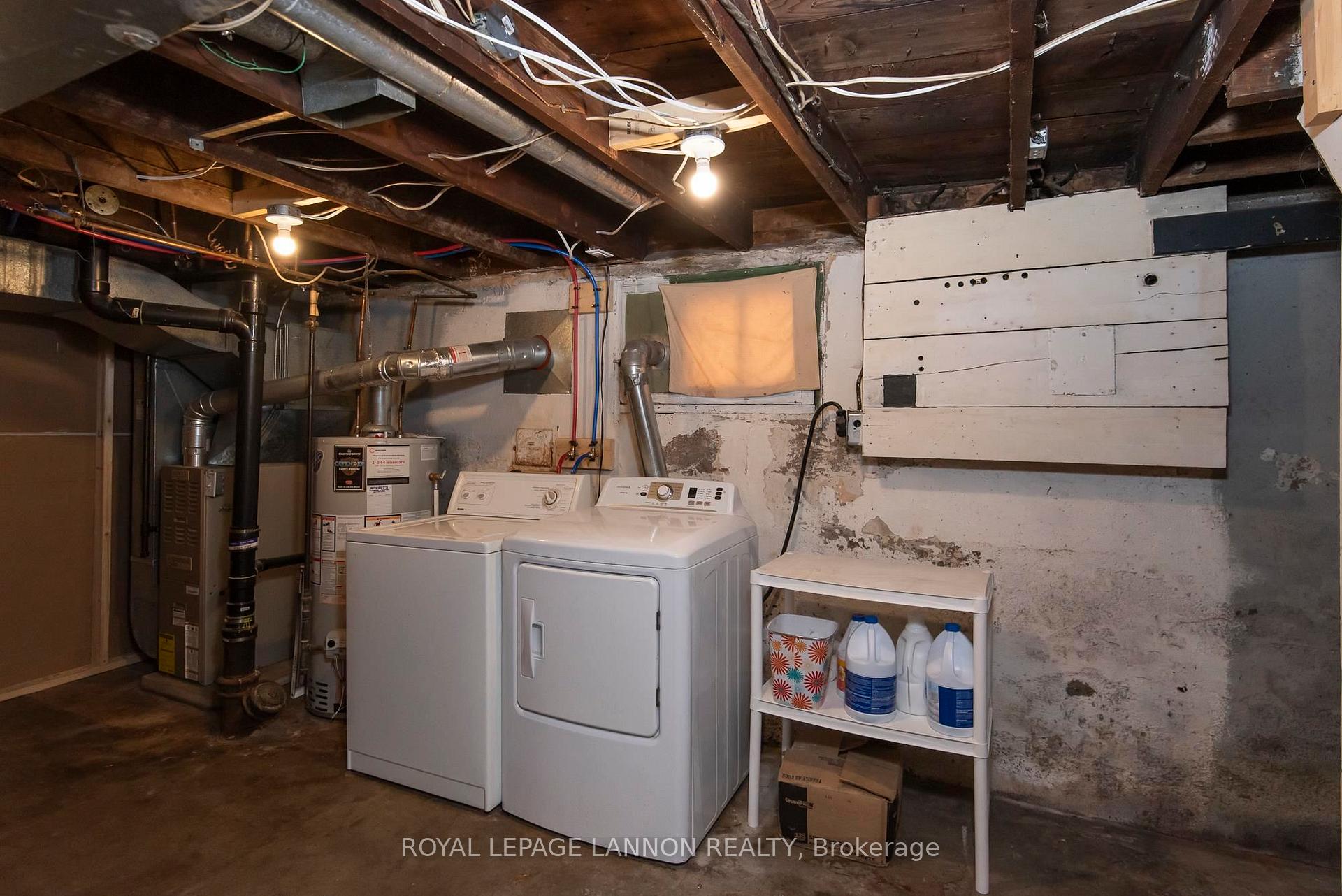 Photo 43 of 348 Archibald Street N, Thunder Bay, McKeller Park — HOMEH
