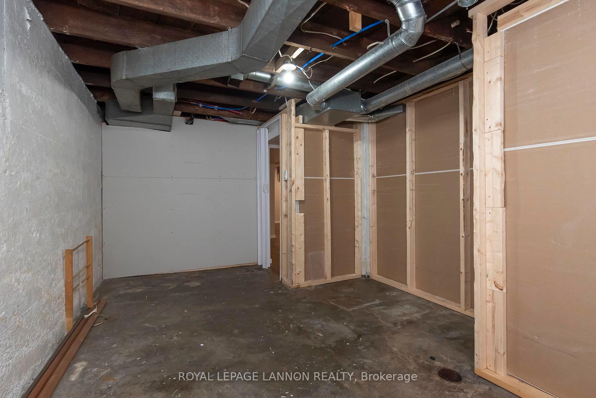 Photo 46 of 348 Archibald Street N, Thunder Bay, McKeller Park — HOMEH