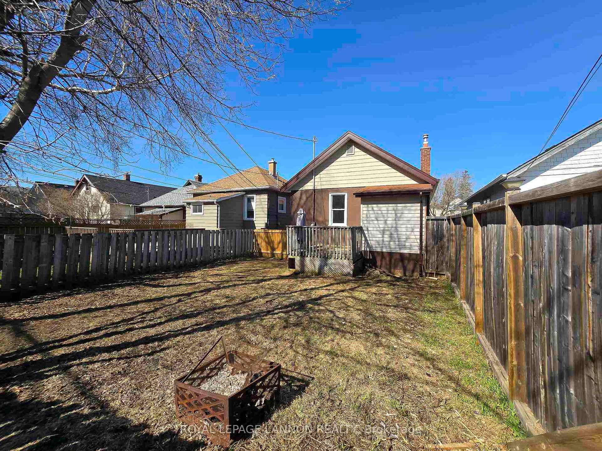 Photo 48 of 348 Archibald Street N, Thunder Bay, McKeller Park — HOMEH