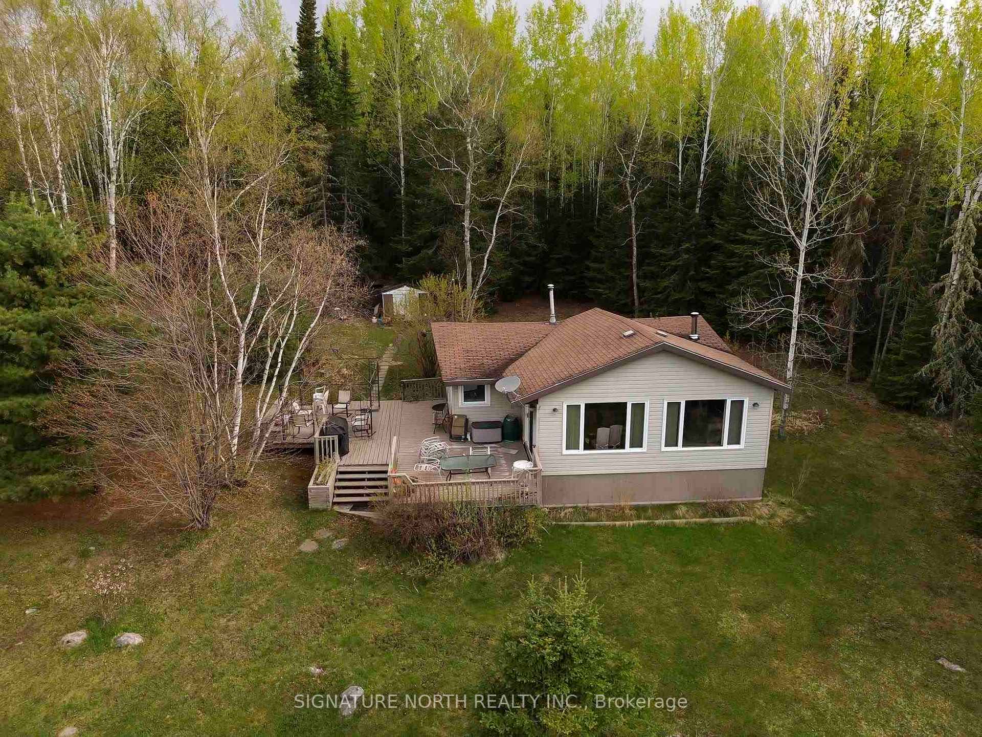Photo 16 of 129 Hwy 586, Thunder Bay Remote Area — HOMEH