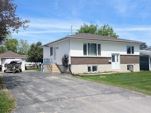 Photo 15 of 233 Taylor Street, Dryden, Milestone — HOMEH
