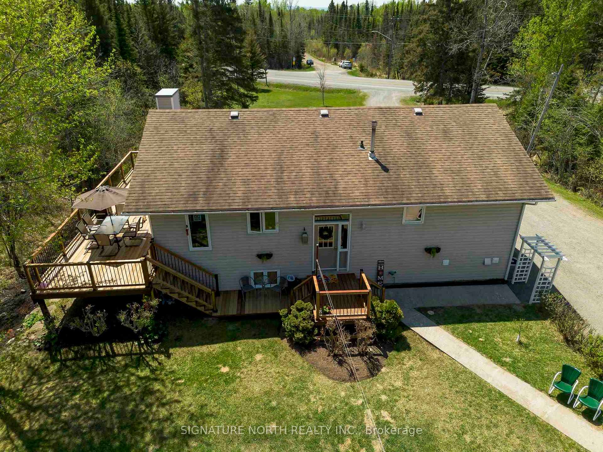 Photo 2 of 3476 Dawson Road, Thunder Bay, McIntyre North — HOMEH