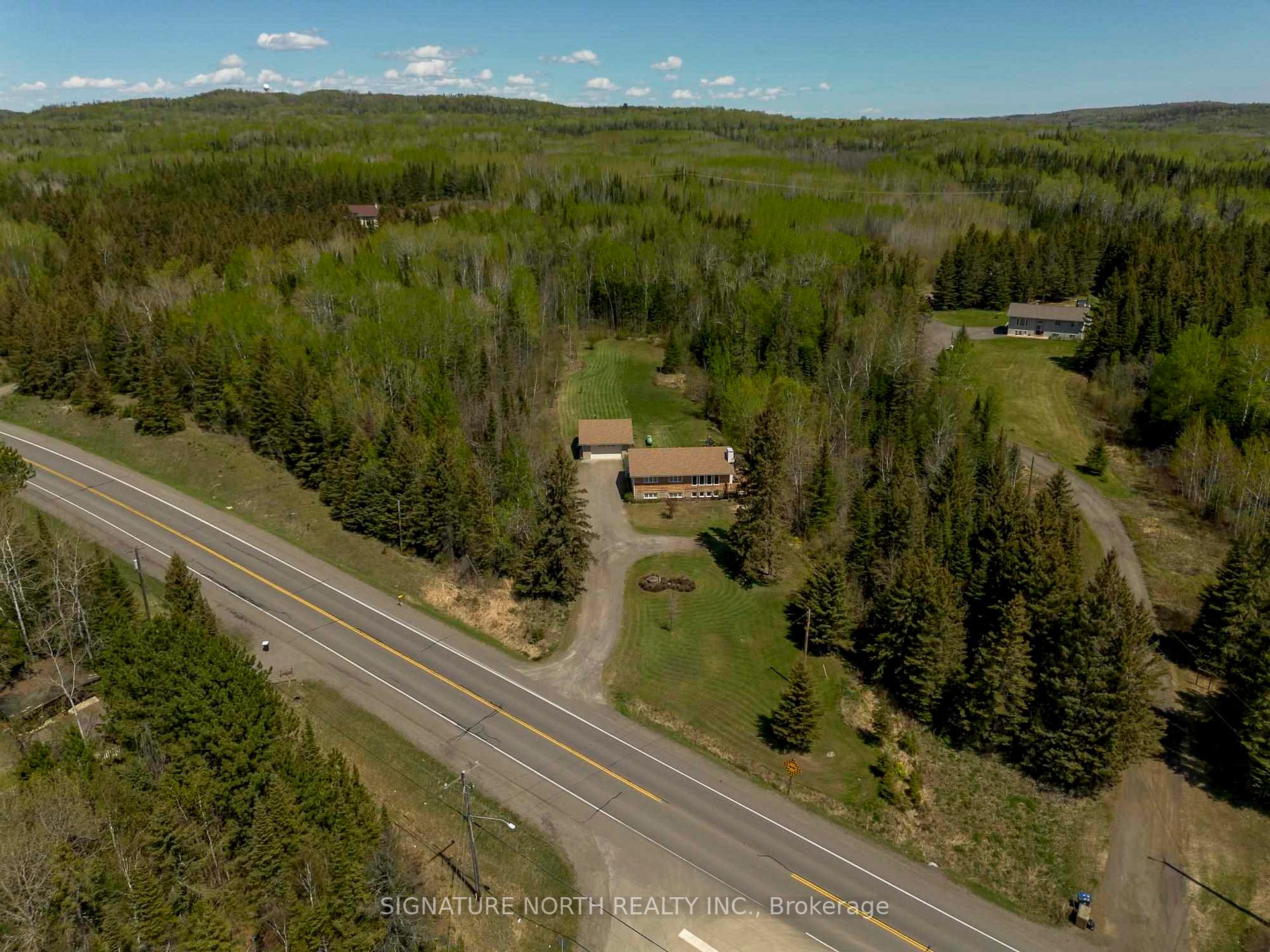 Photo 11 of 3476 Dawson Road, Thunder Bay, McIntyre North — HOMEH