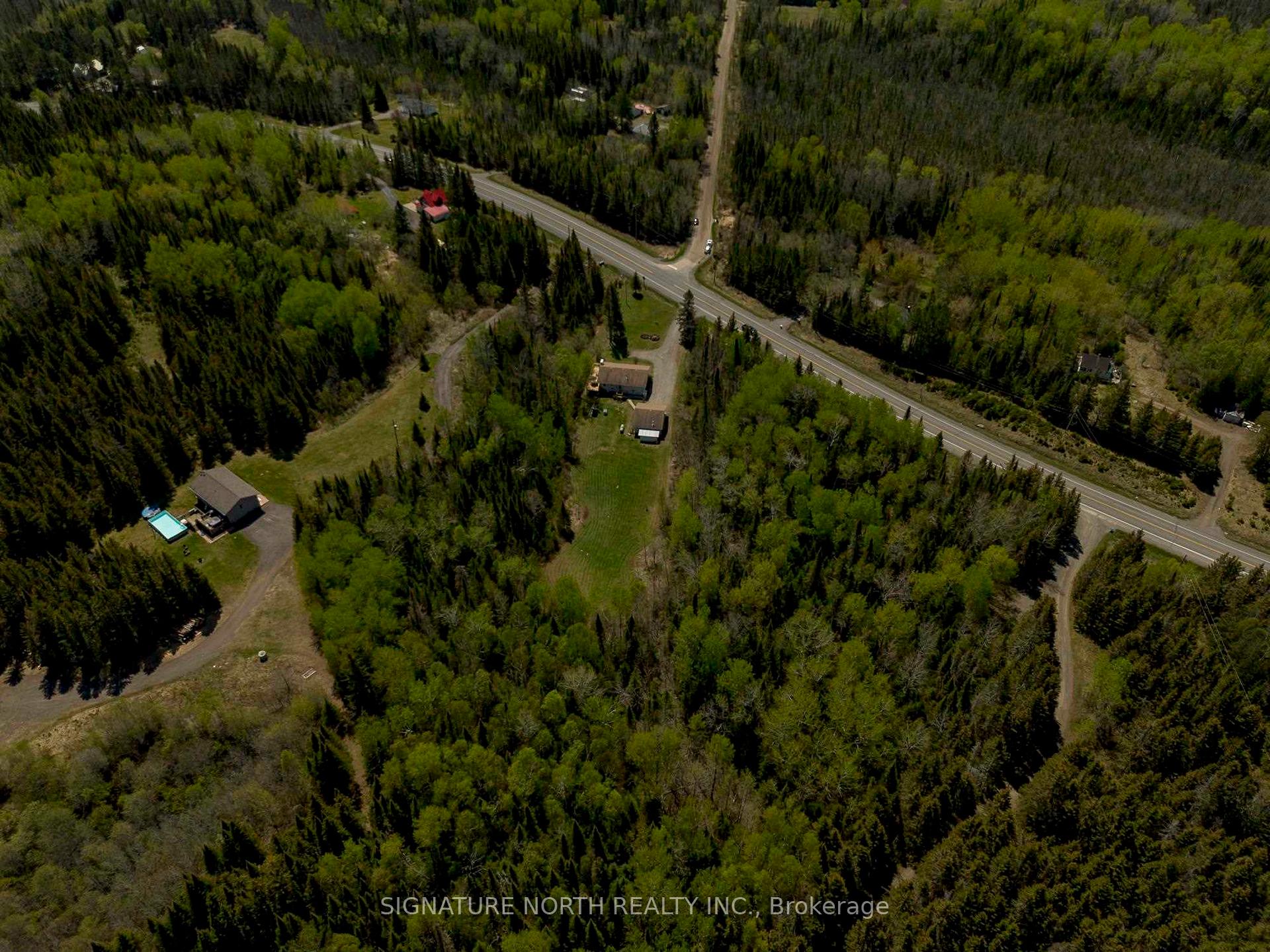 Photo 12 of 3476 Dawson Road, Thunder Bay, McIntyre North — HOMEH