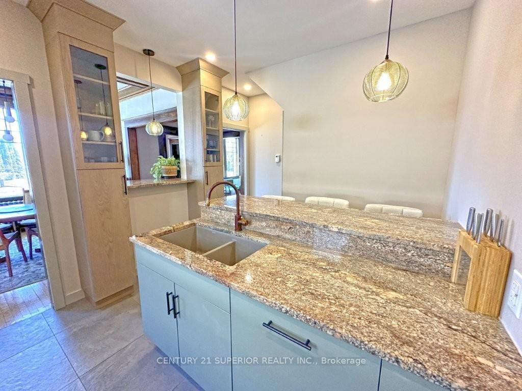 Photo 19 of 124 Summit Ave, Thunder Bay, Mariday Heights — HOMEH