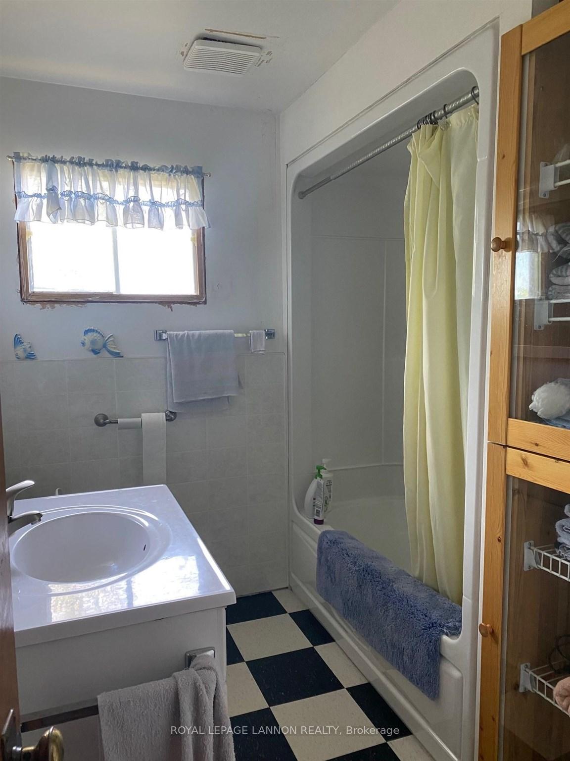 Photo 16 of 29 Camp 25 Road, Greenstone — HOMEH