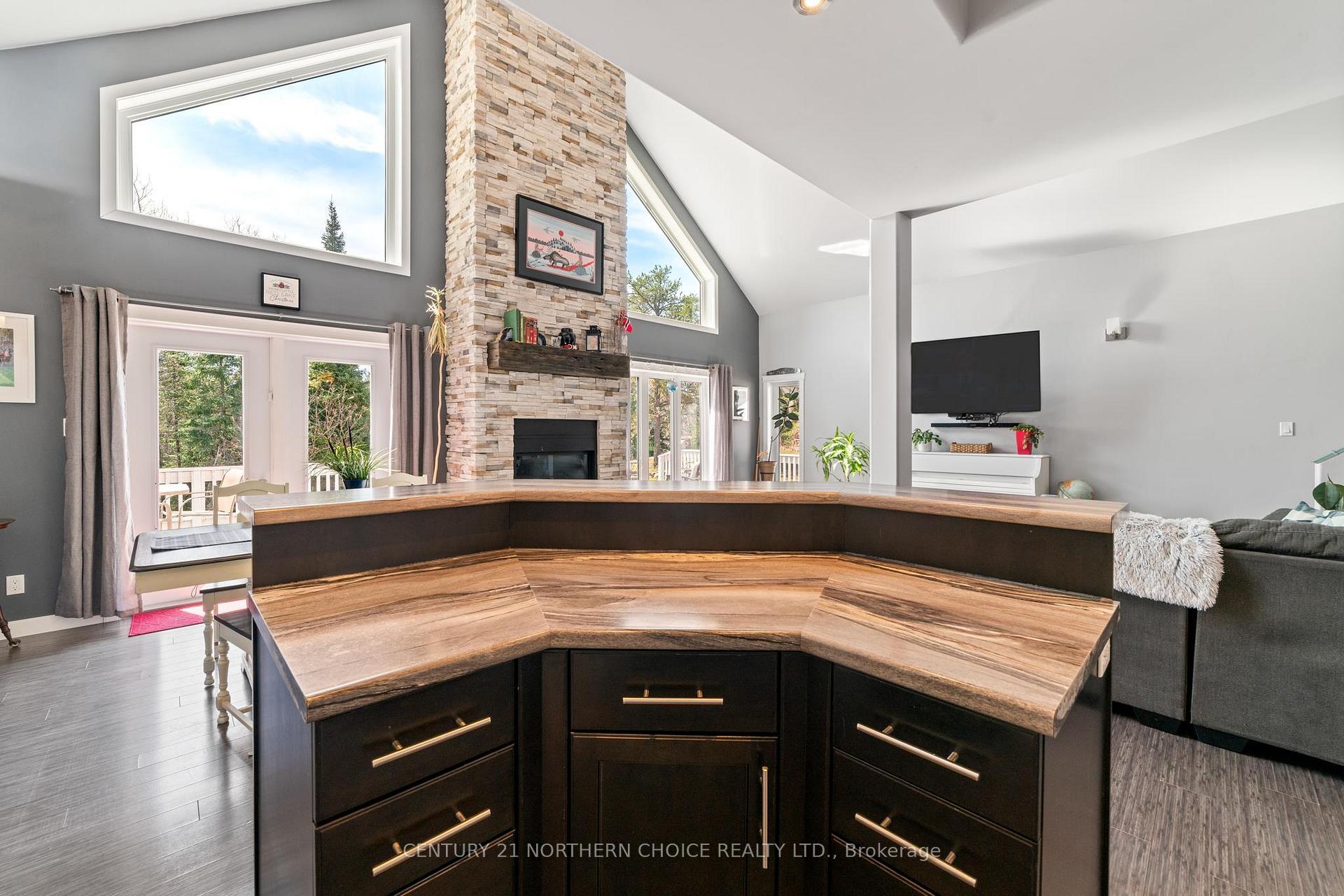 Photo 8 of 22 Gustafson Crescent, Red Lake — HOMEH