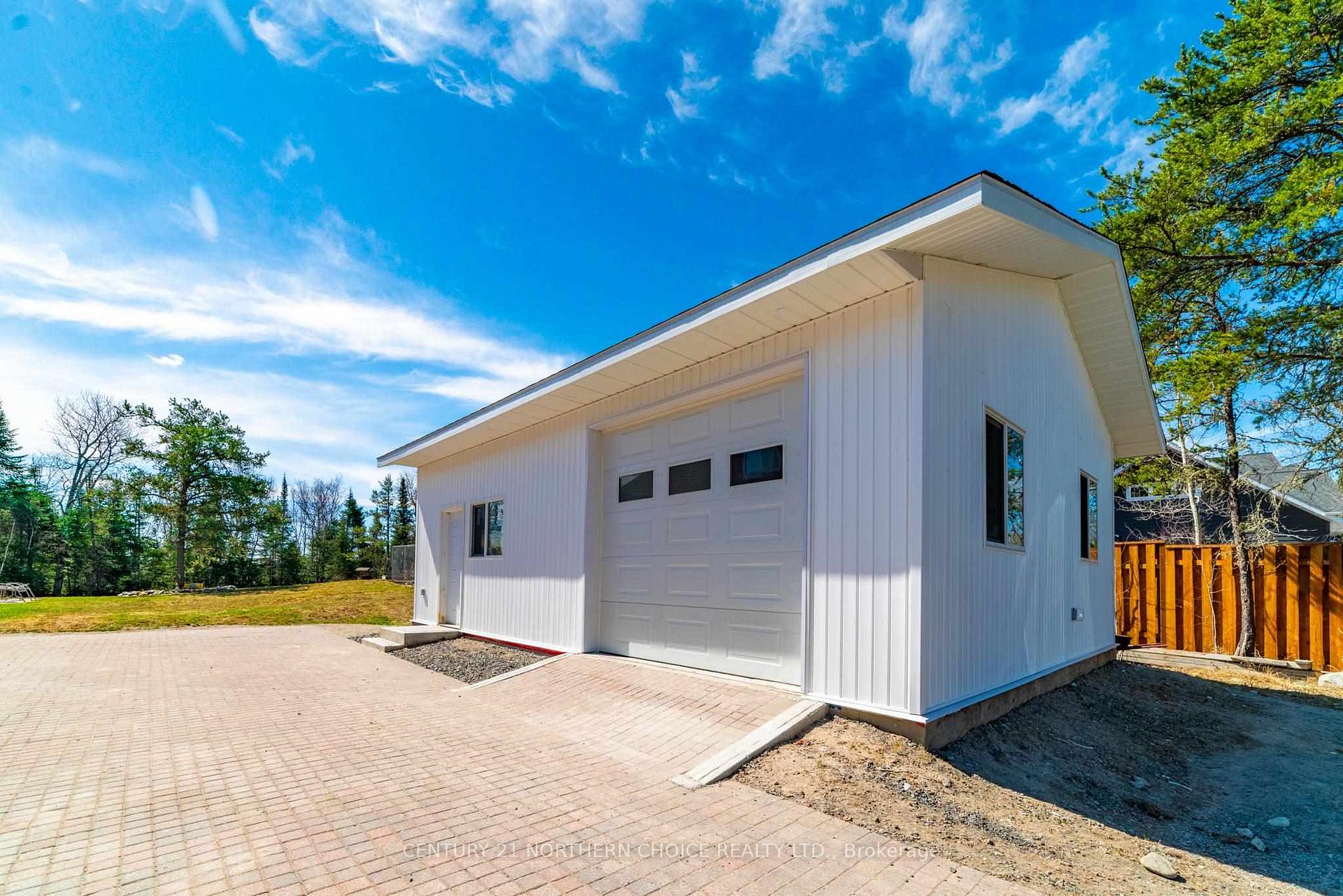 Photo 25 of 22 Gustafson Crescent, Red Lake — HOMEH