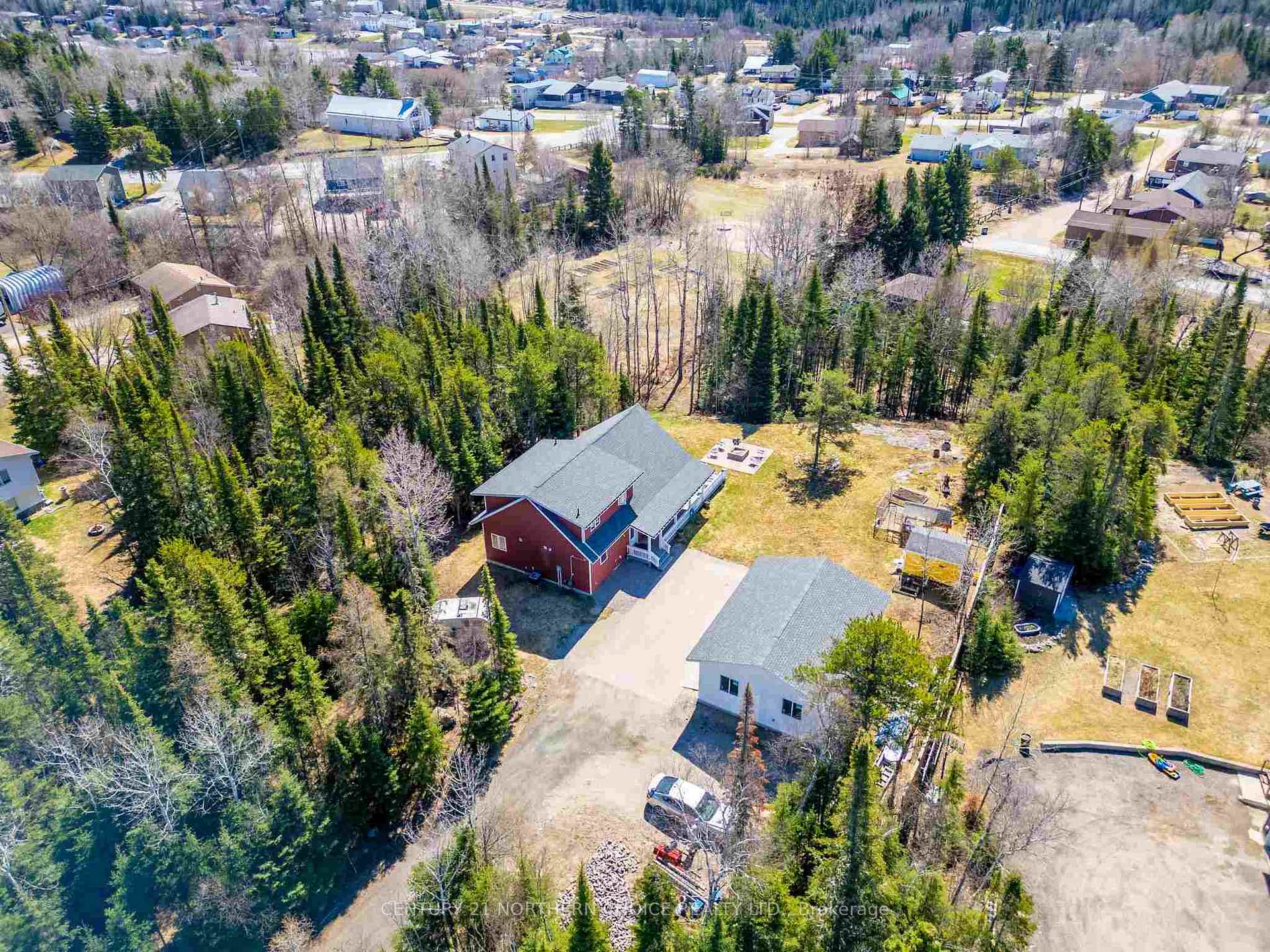 Photo 32 of 22 Gustafson Crescent, Red Lake — HOMEH