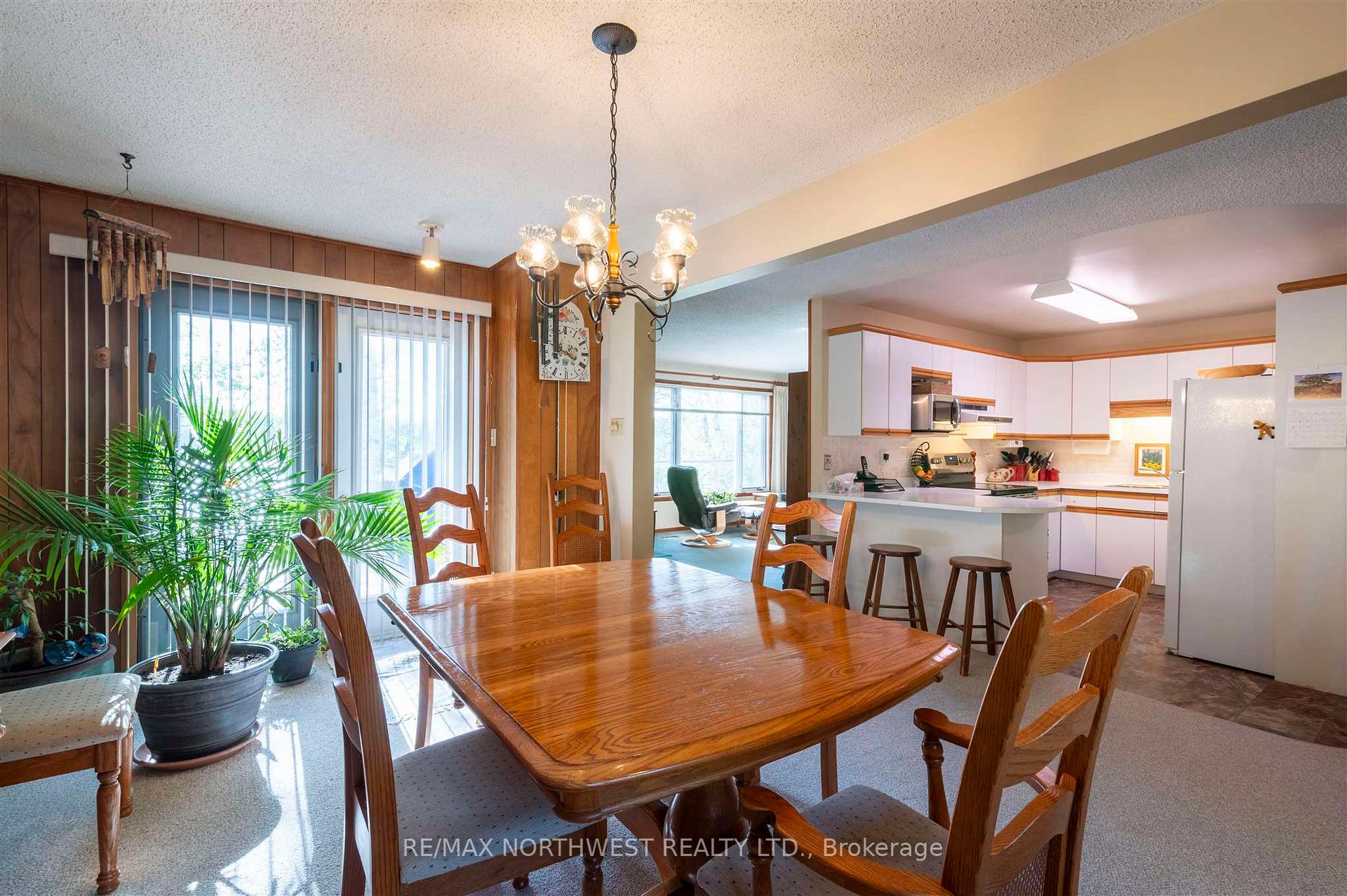 Photo 11 of 534 James Road, Kenora, Redditt Road East — HOMEH