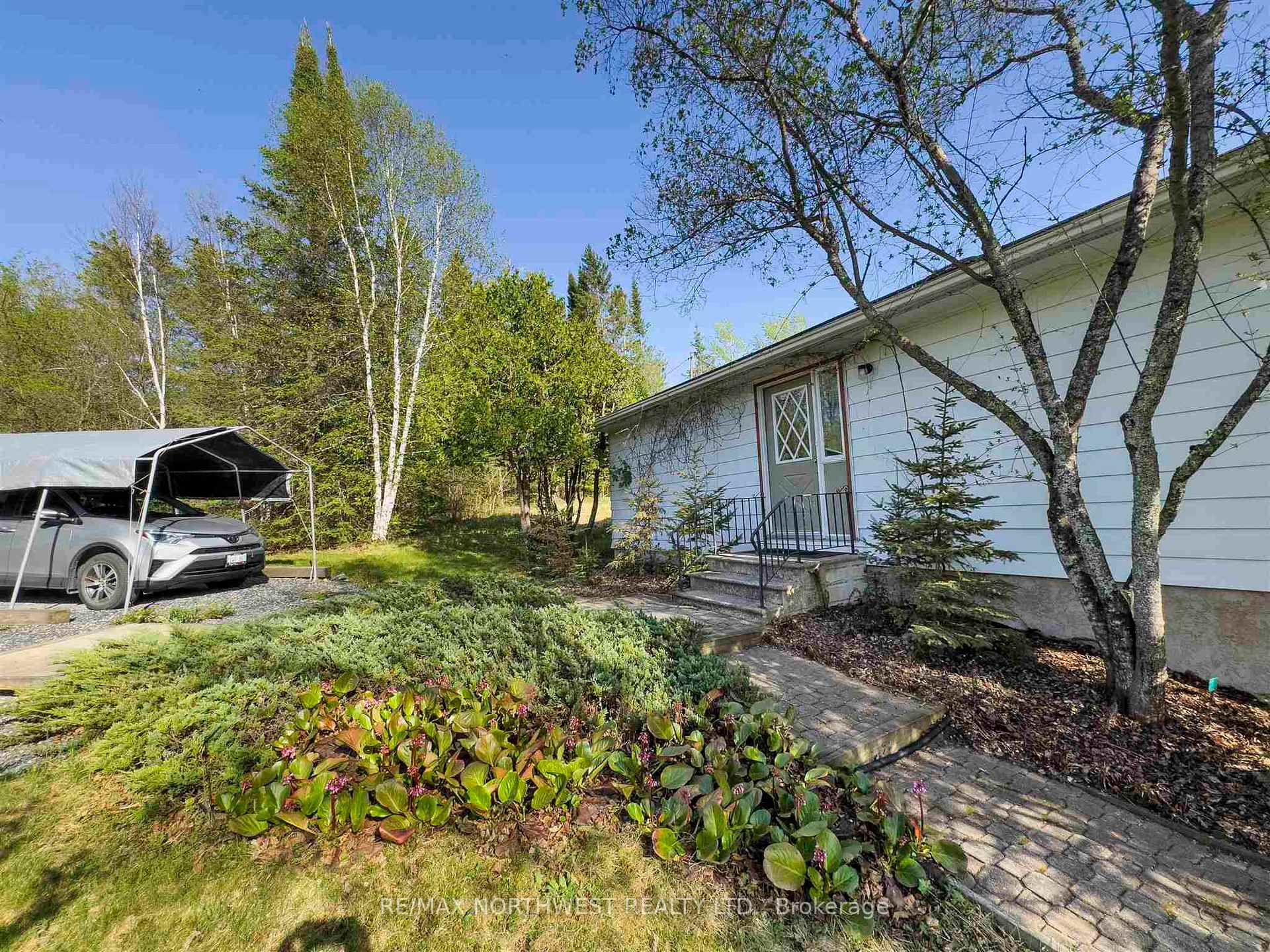 Photo 31 of 534 James Road, Kenora, Redditt Road East — HOMEH