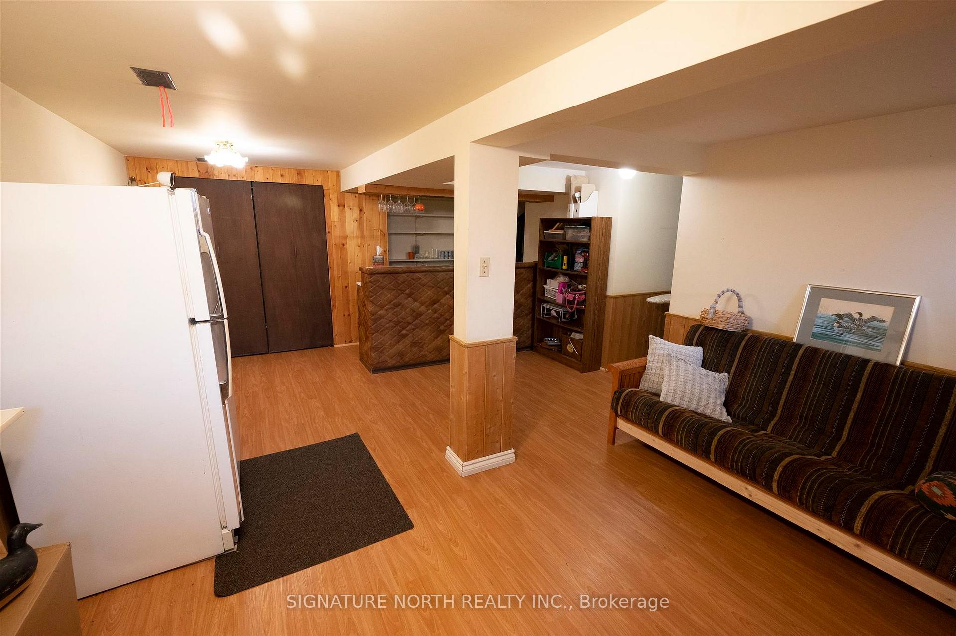 Photo 34 of 259 Dublin Avenue, Thunder Bay, John Street North — HOMEH