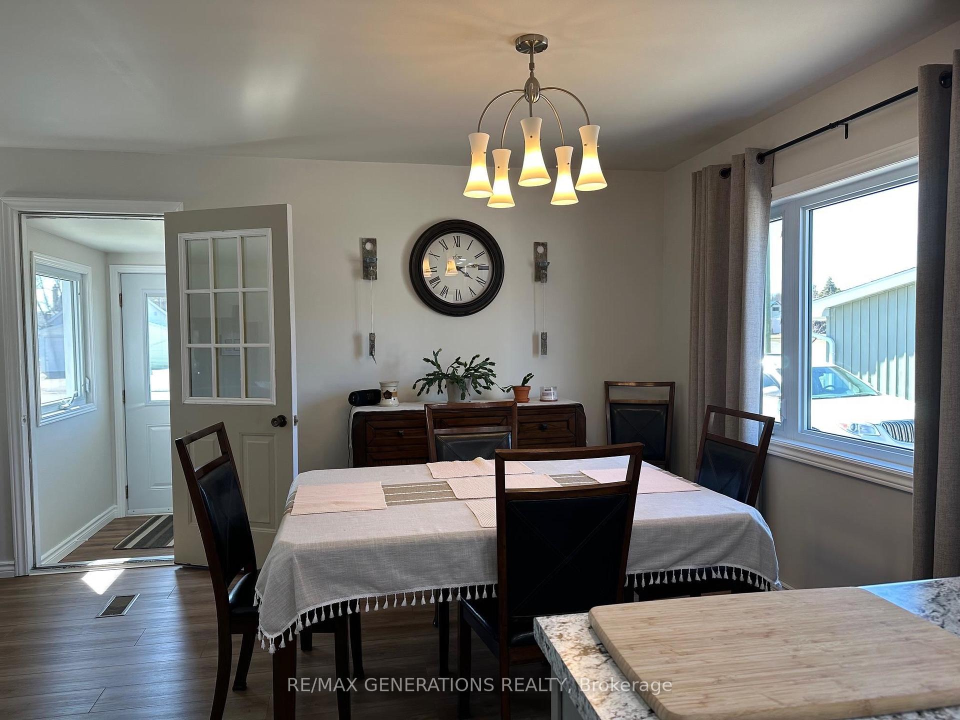 Photo 9 of 23 Pine Crescent, Terrace Bay — HOMEH