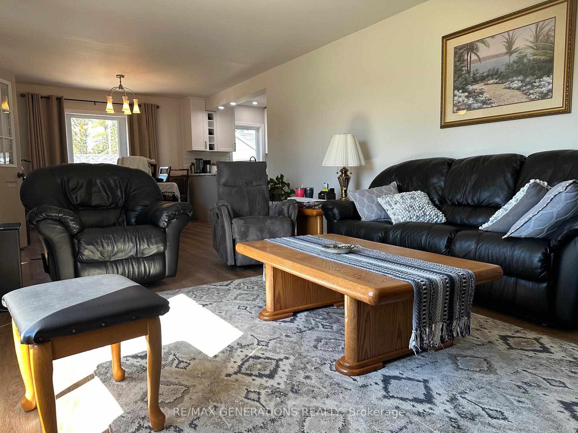 Photo 13 of 23 Pine Crescent, Terrace Bay — HOMEH