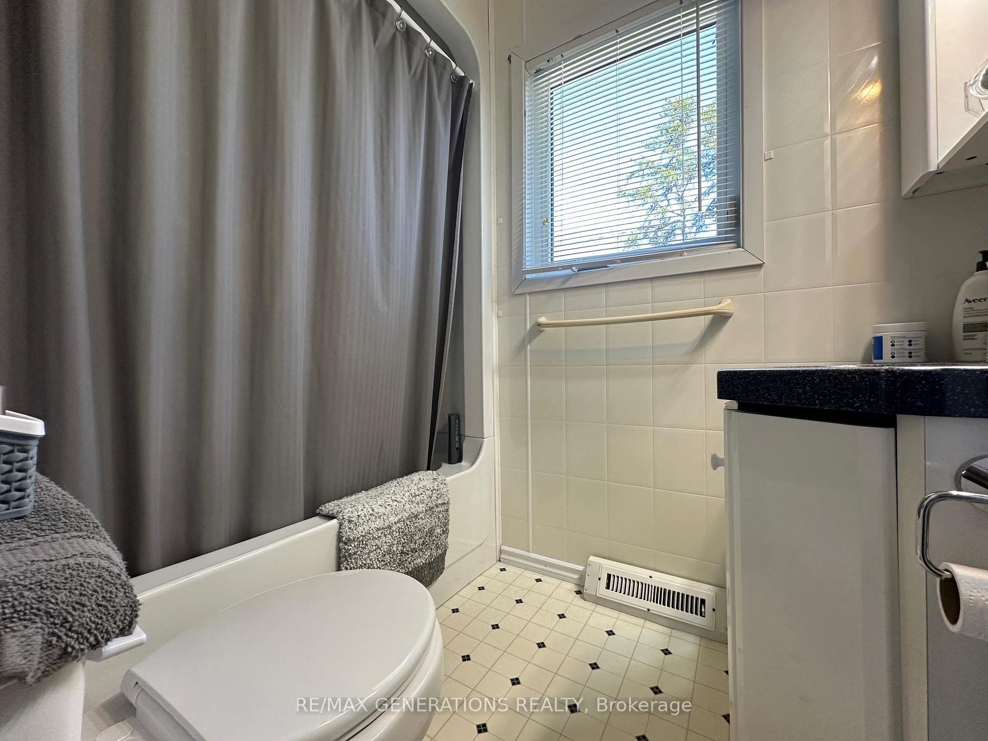 Photo 19 of 23 Pine Crescent, Terrace Bay — HOMEH