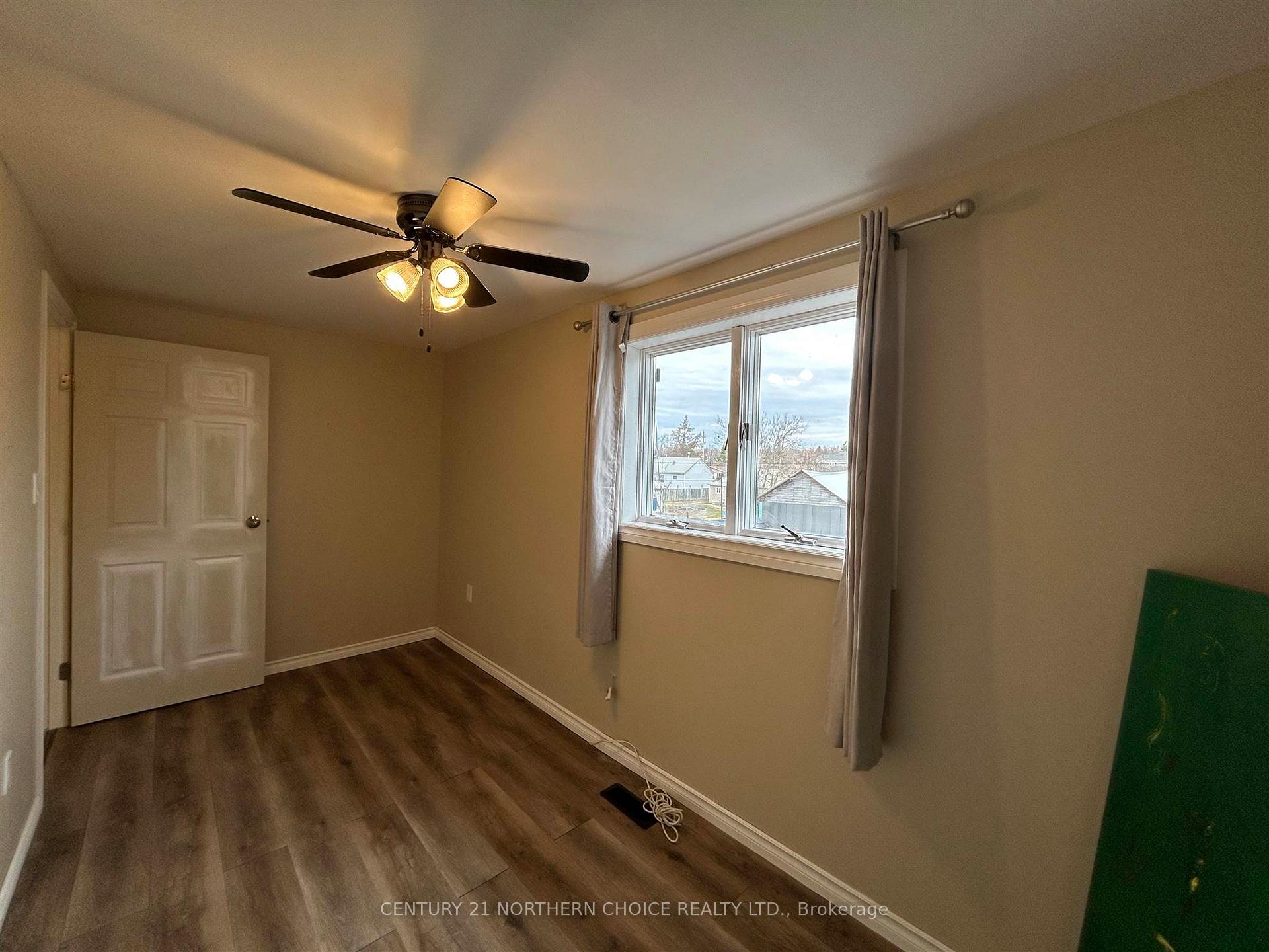 Photo 28 of 1216 Second Street E, Fort Frances — HOMEH