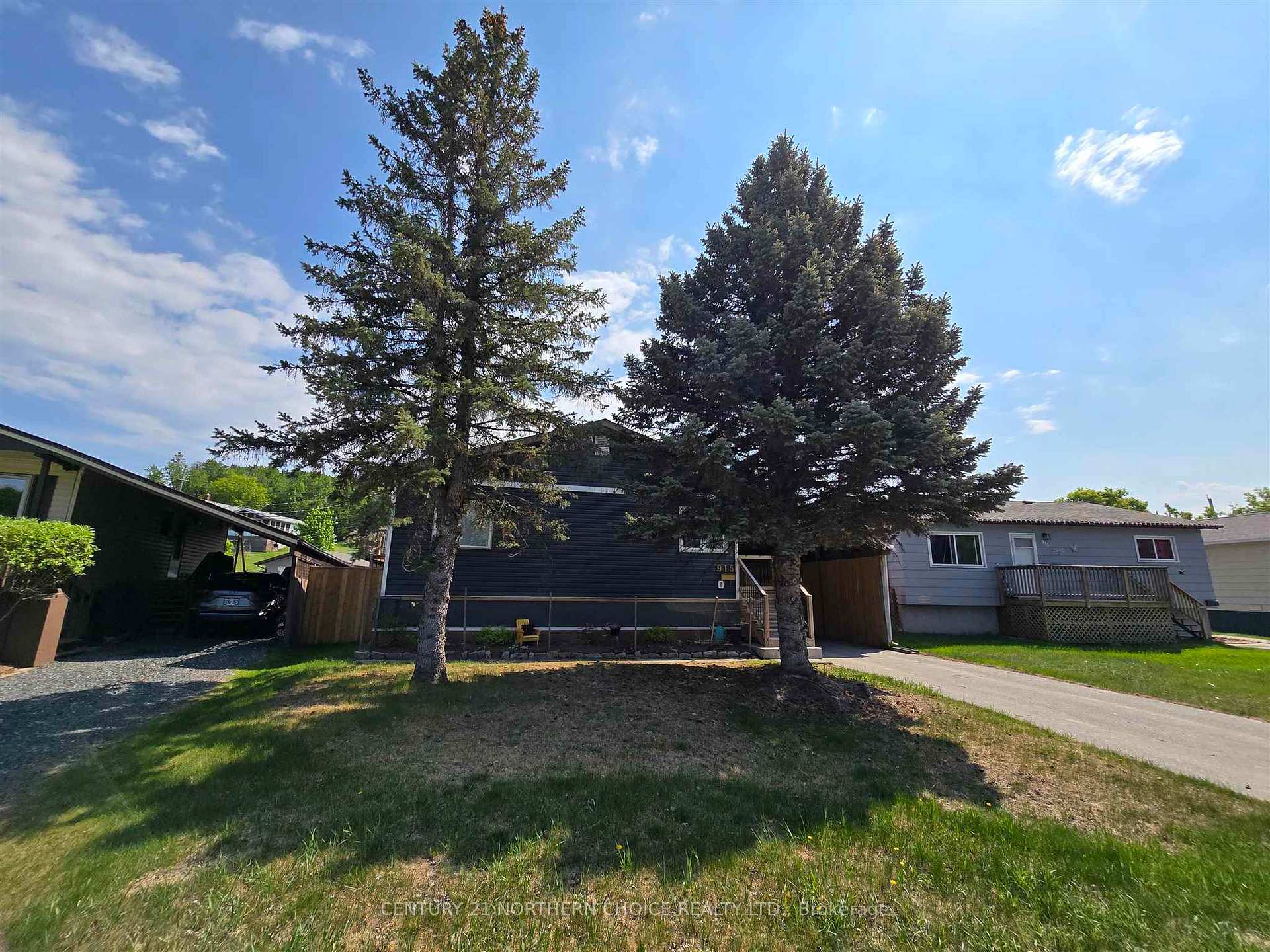 Photo 1 of 915 Valley Drive, Kenora, Evergreen — HOMEH