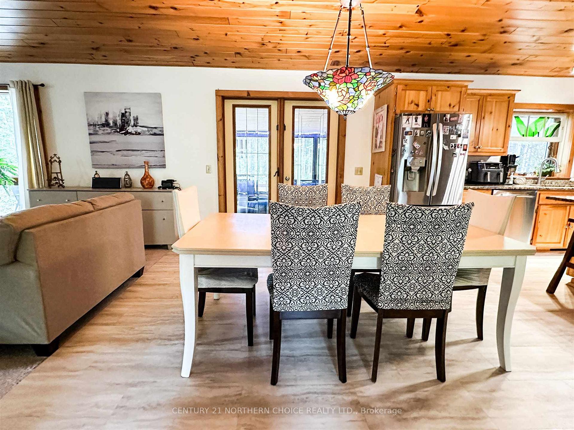 Photo 3 of 5 McMarmac Place, Red Lake — HOMEH