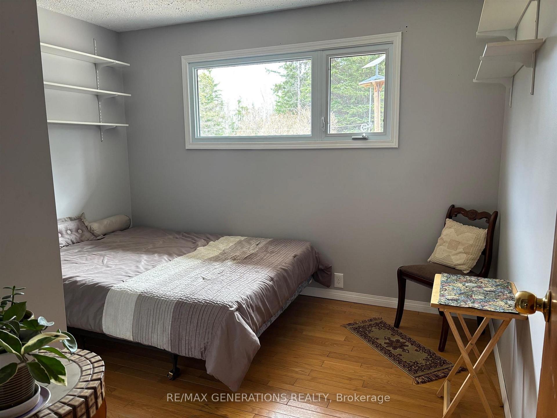 Photo 14 of 111 Maple Drive, Dorion — HOMEH