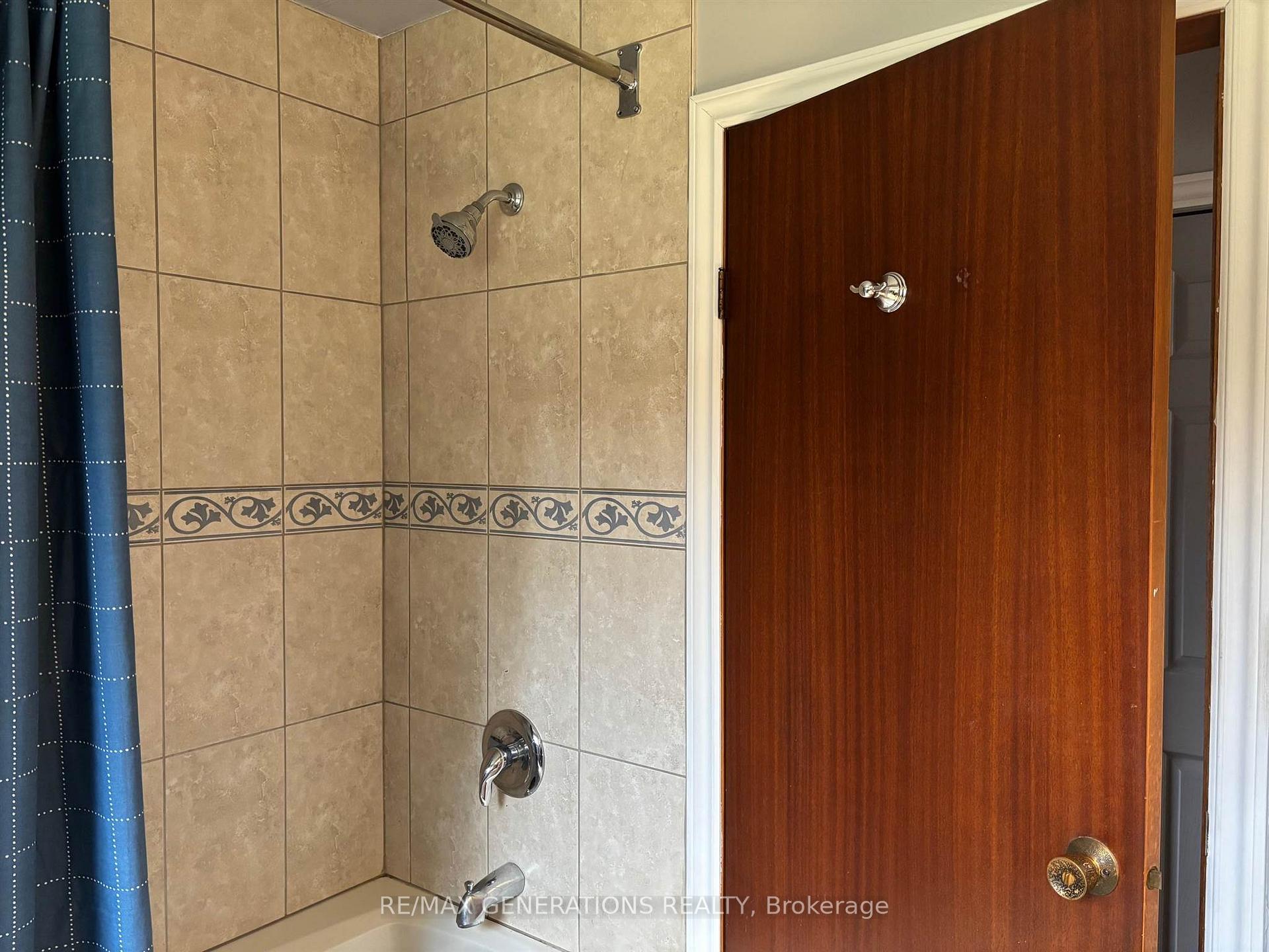 Photo 16 of 111 Maple Drive, Dorion — HOMEH