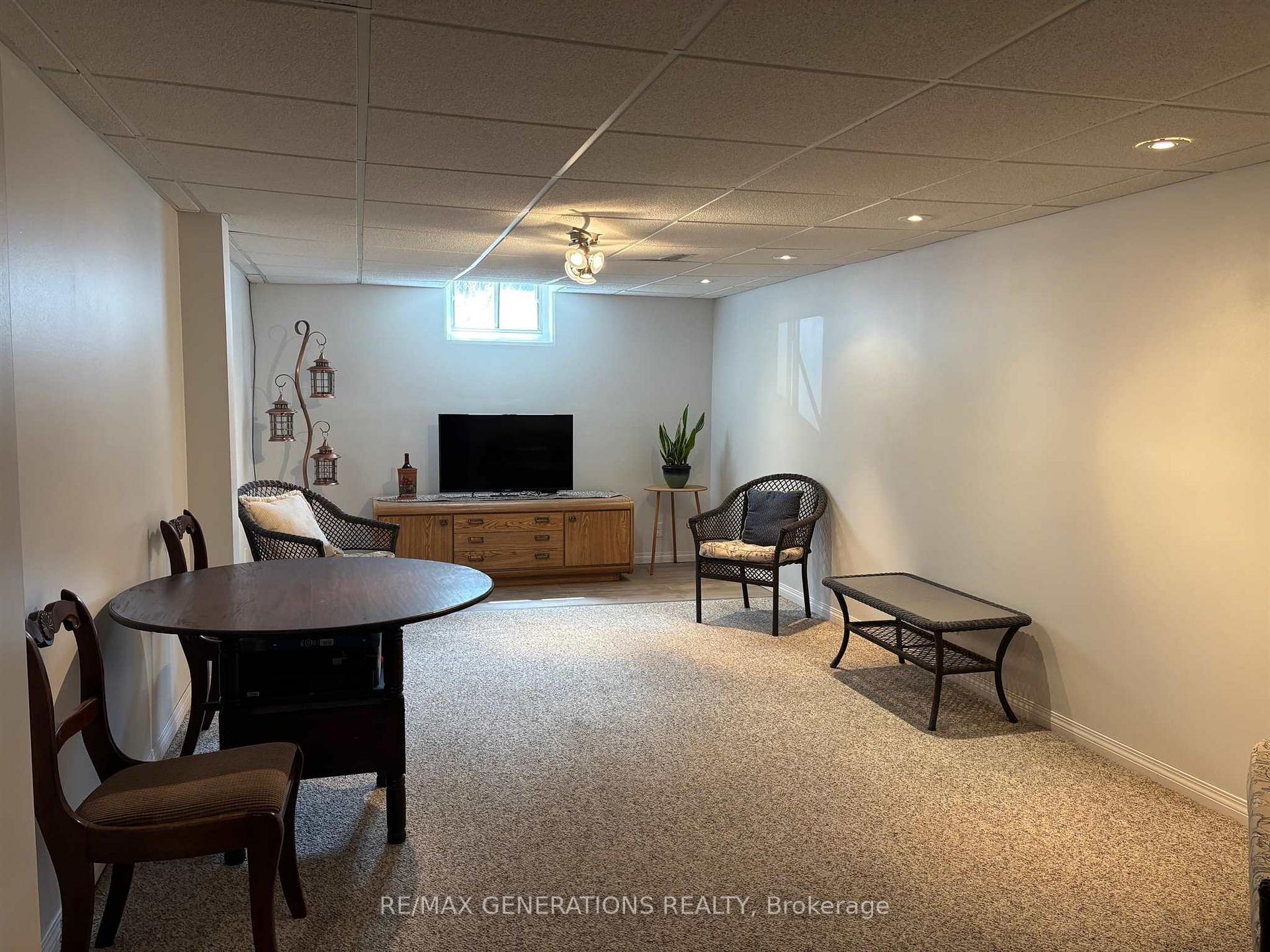 Photo 20 of 111 Maple Drive, Dorion — HOMEH
