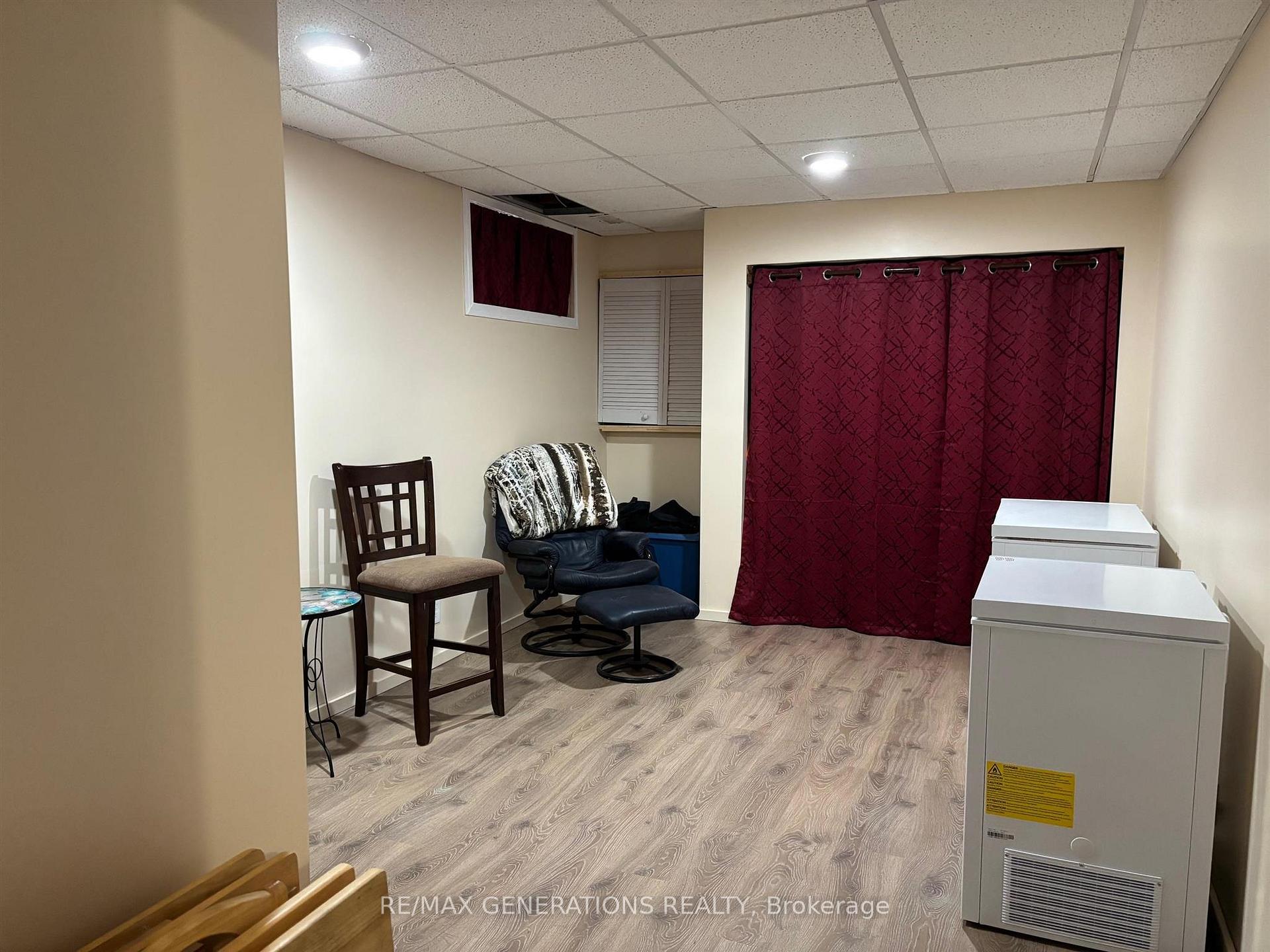 Photo 21 of 111 Maple Drive, Dorion — HOMEH
